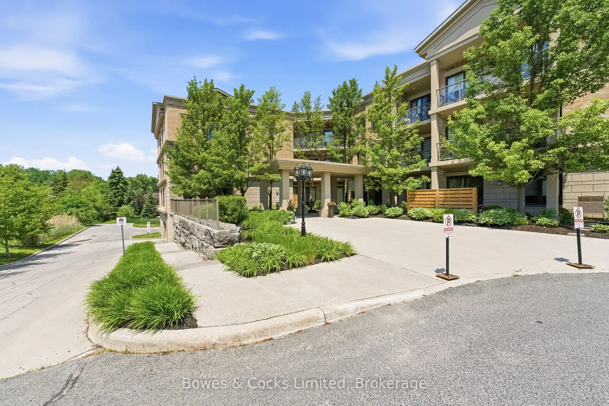 869 Clonsilla Avenue #110