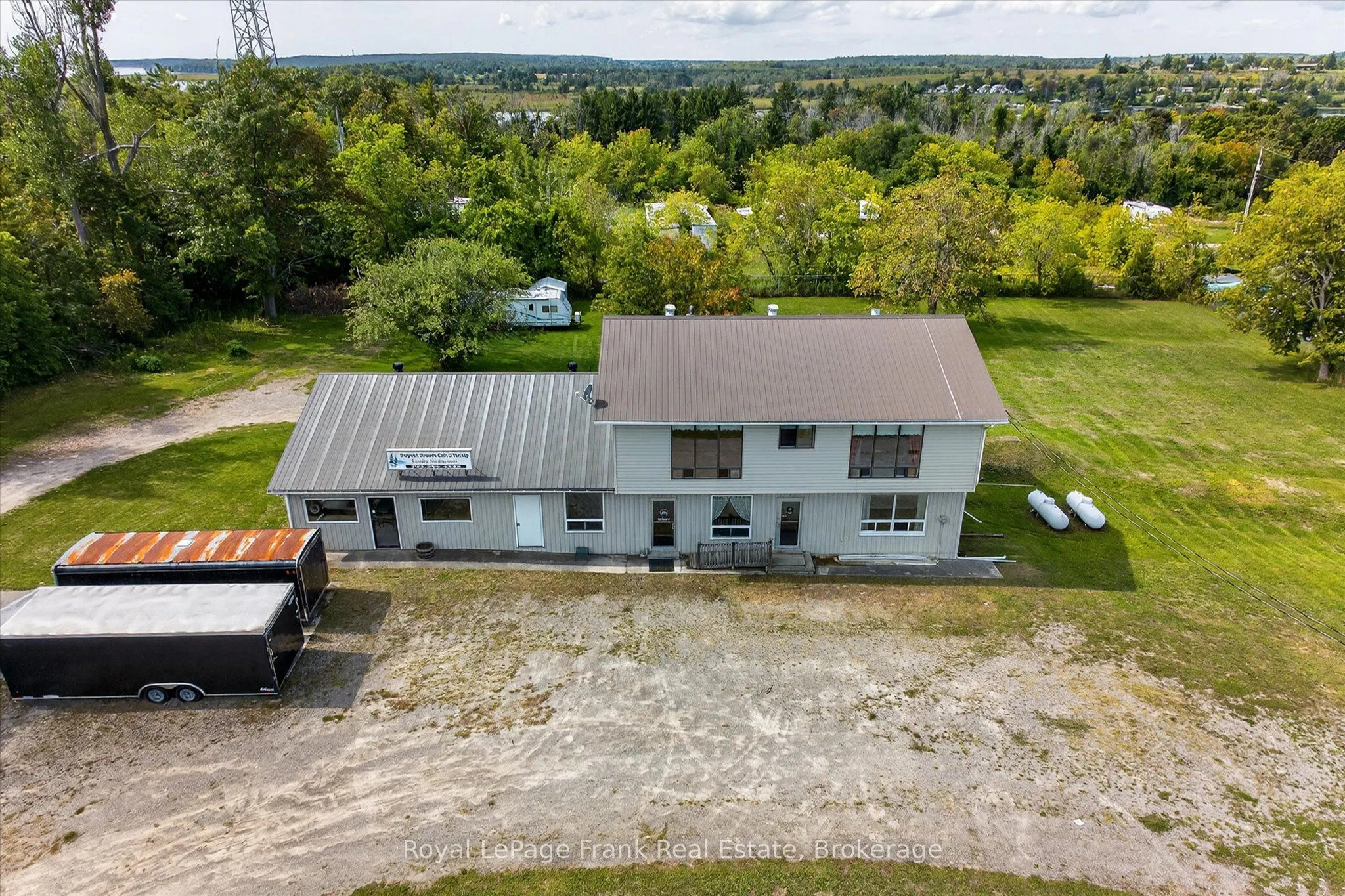 680 Serpent Mounds Road