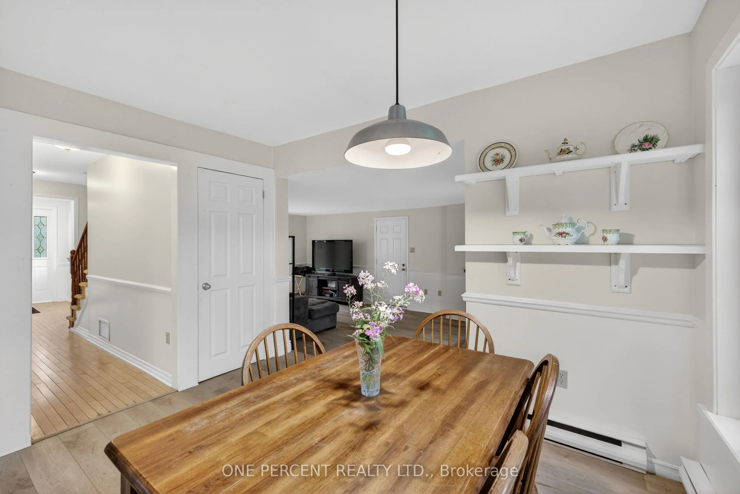 1054 Wolf Grove Road