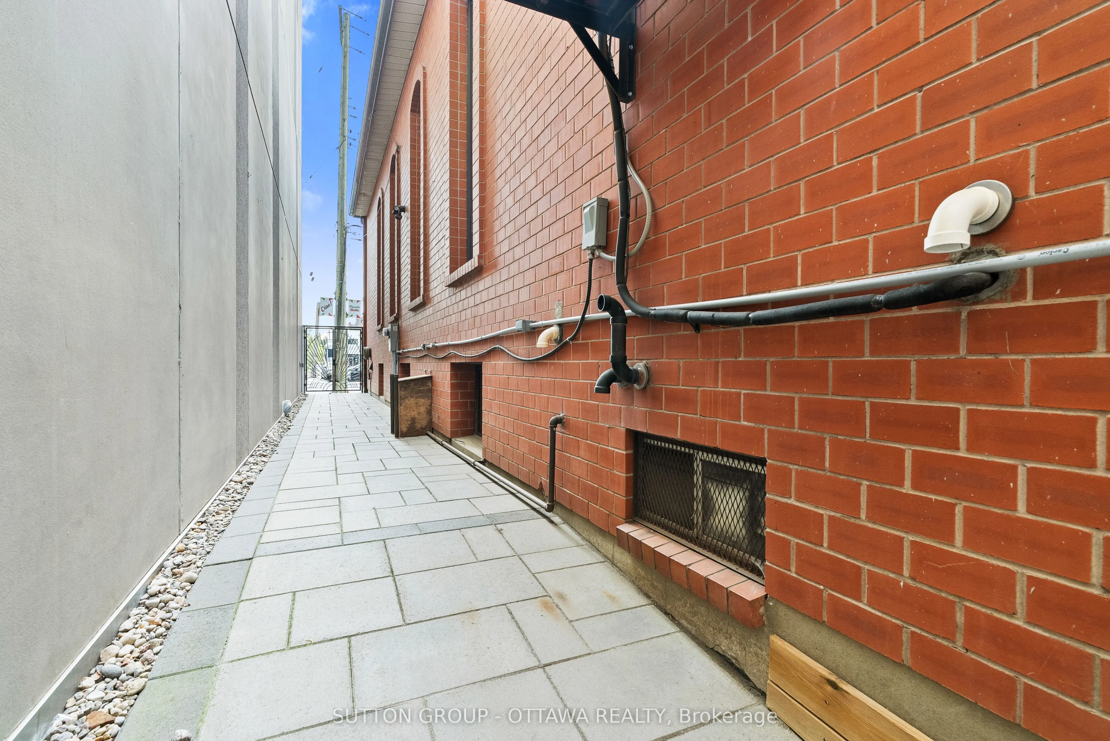 499 Preston Street