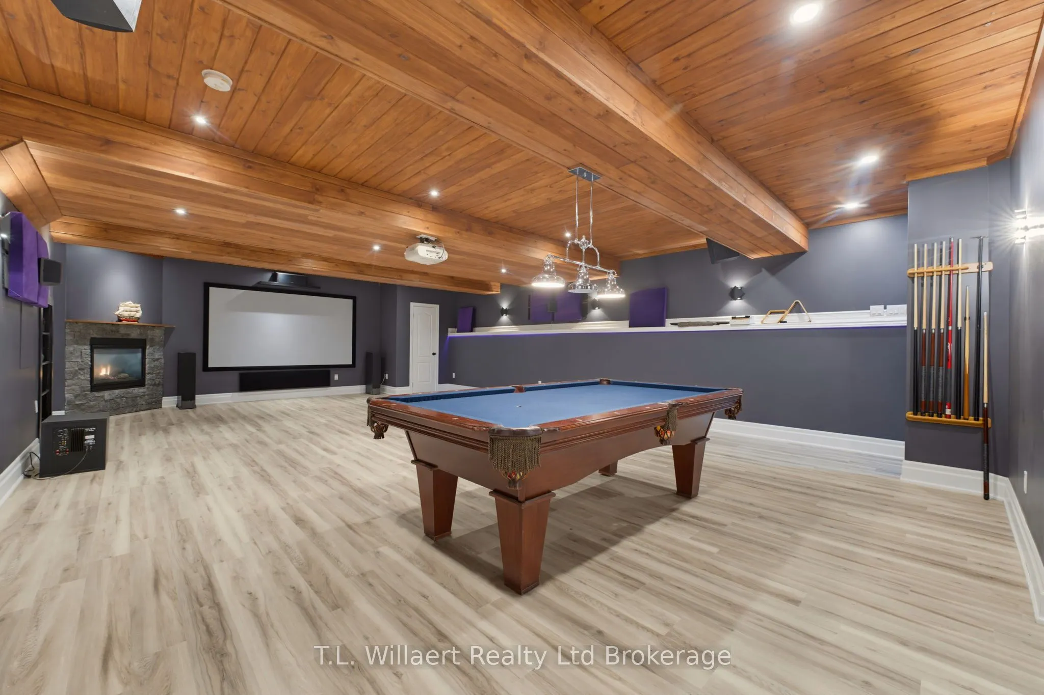 1410 Mcdowell Road E