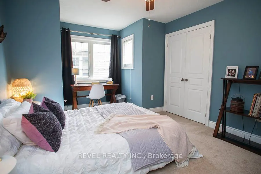 10 Bisset Avenue