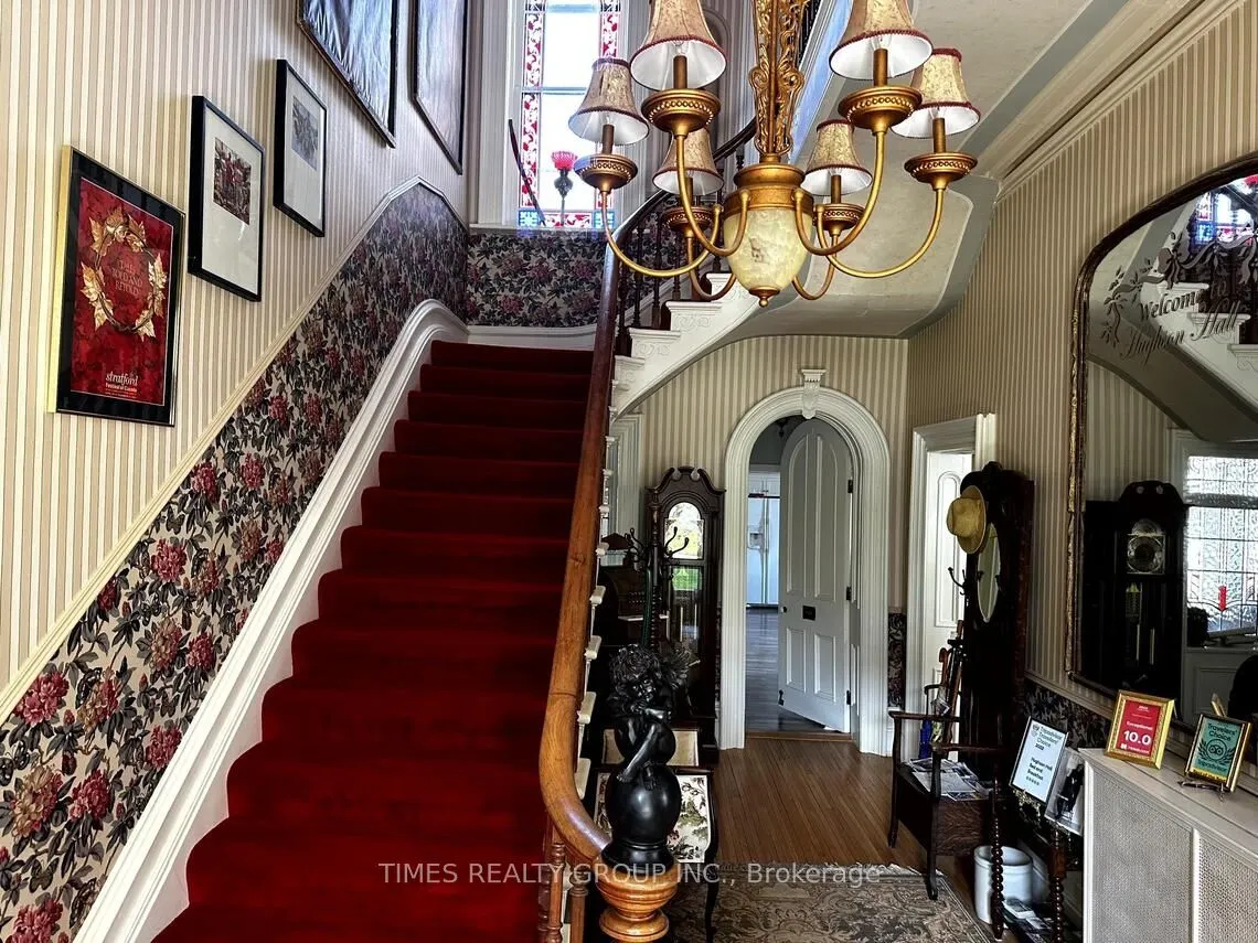 220 Hibernia Street