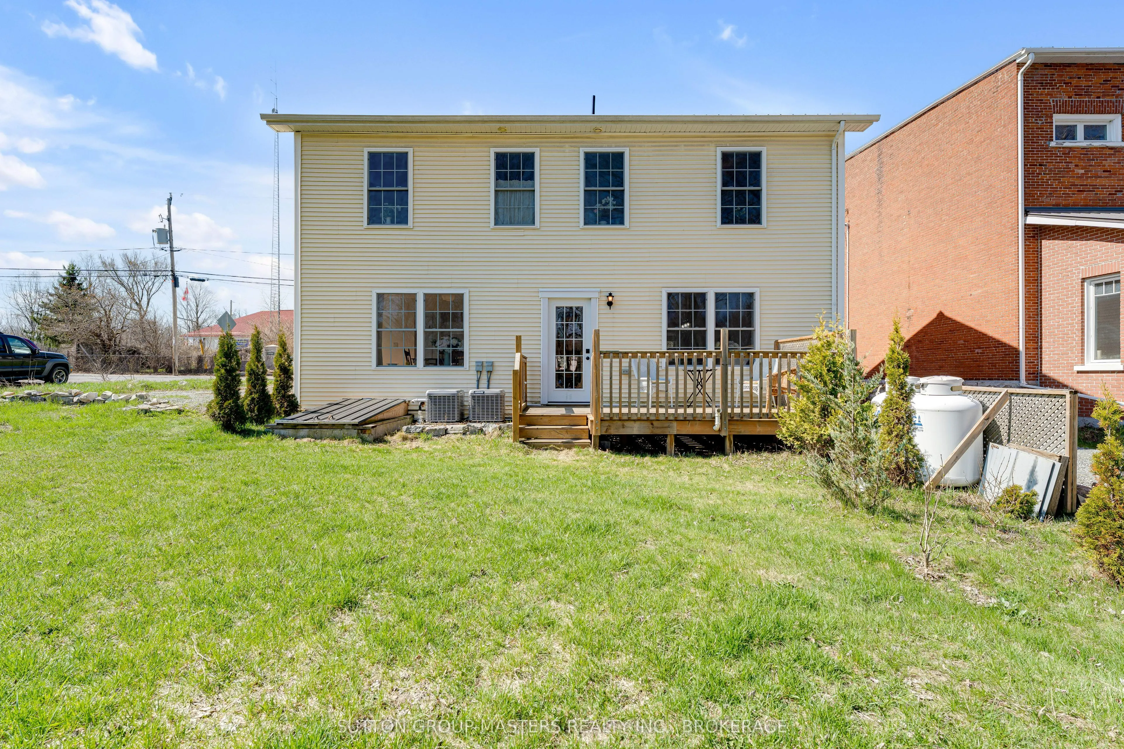 2829-2831 County Rd 6 Road