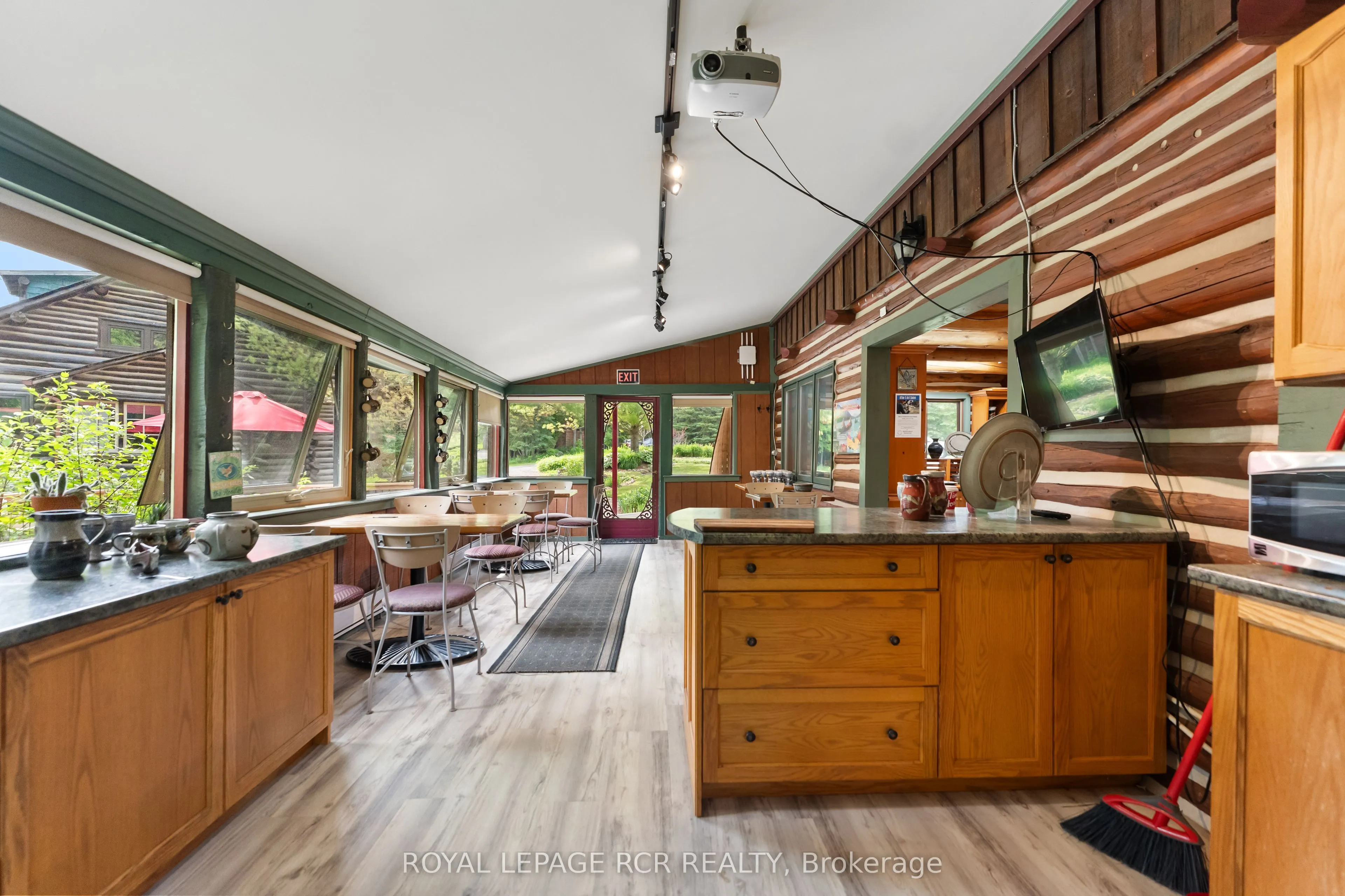 307114 Hockley Road