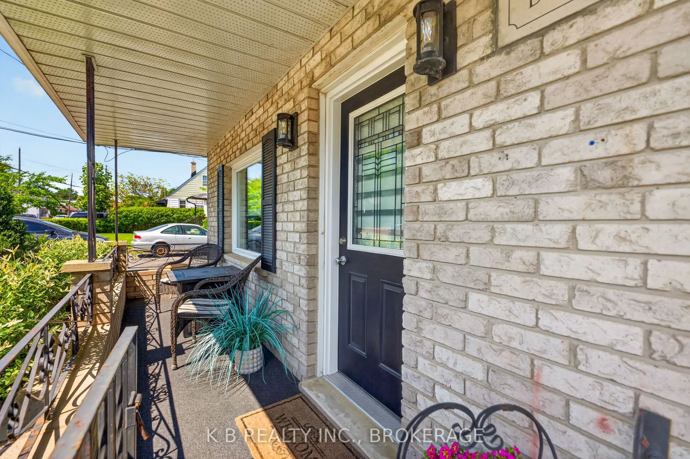 581 Division Street