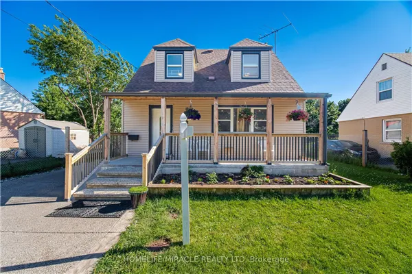 18 Glengrove Avenue