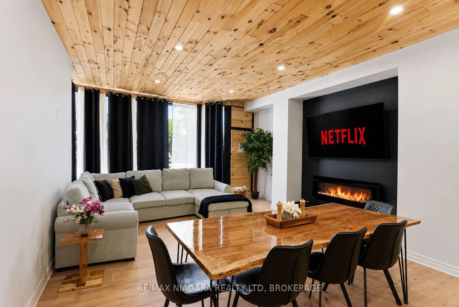 6043 Main Street