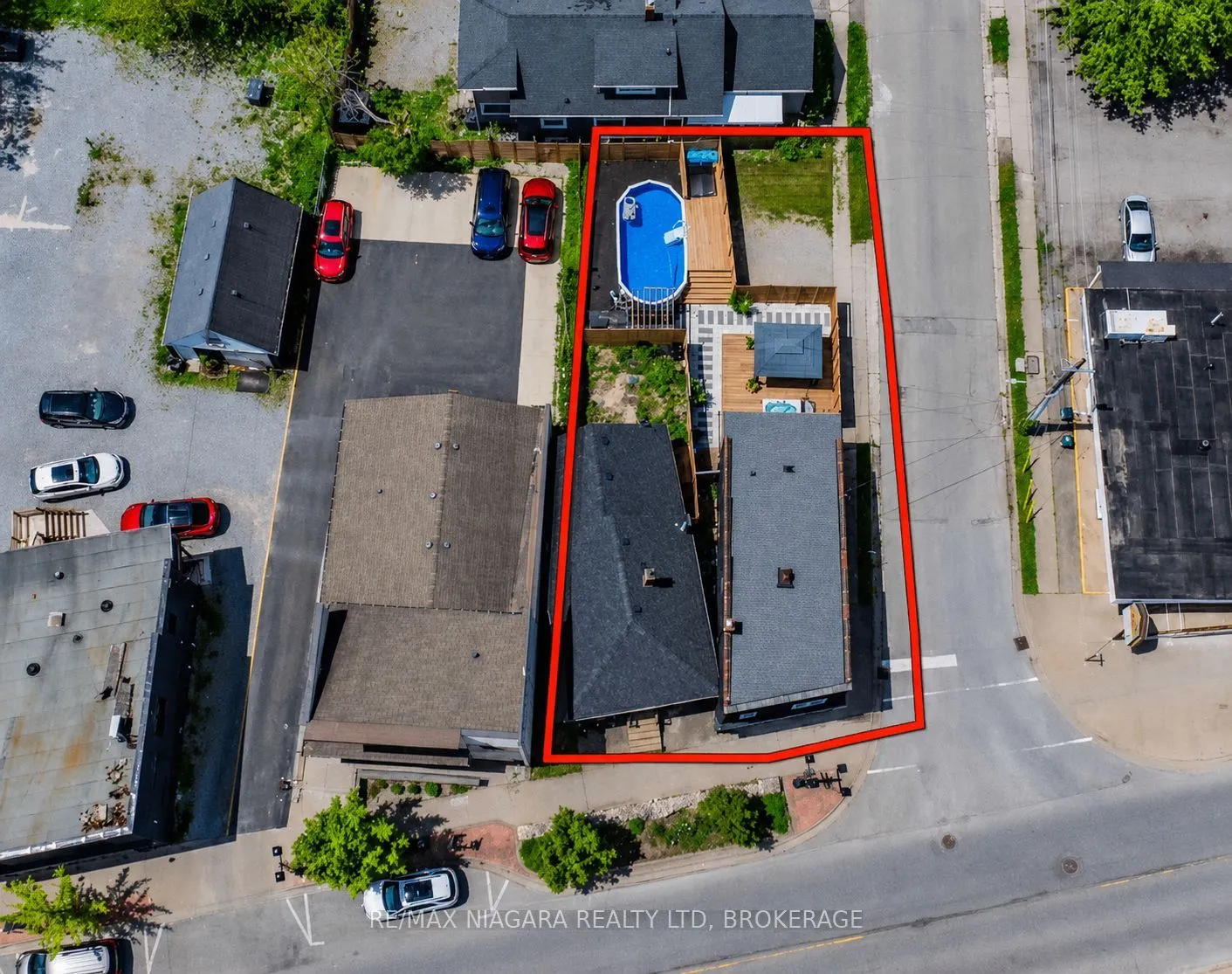 6043 Main Street