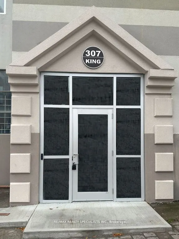 307 King Street E #206