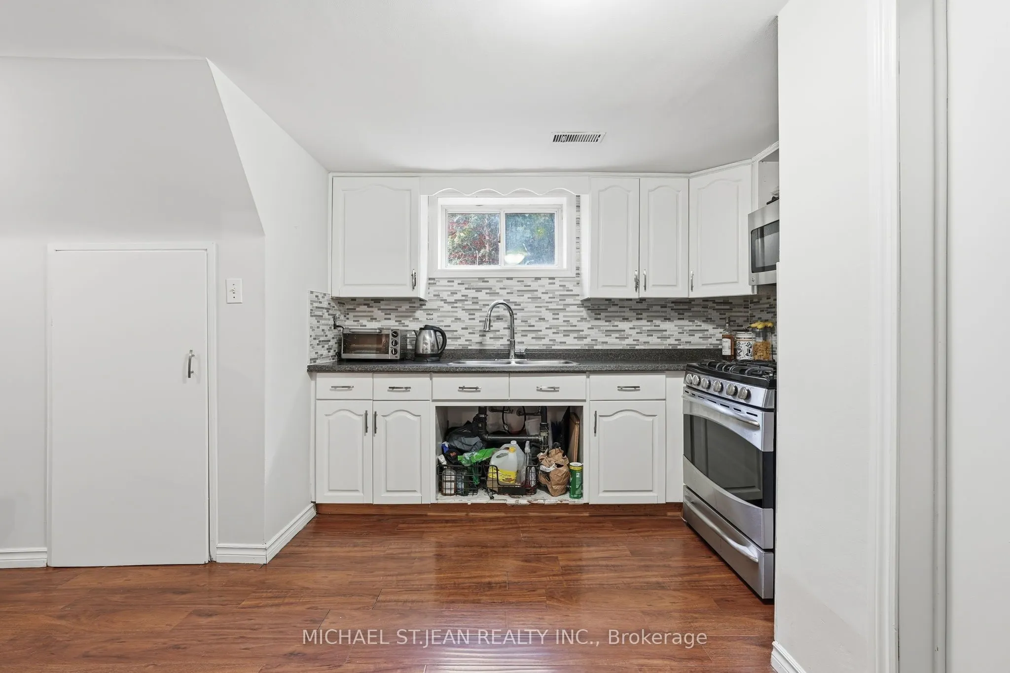 20 Nelligan Place
