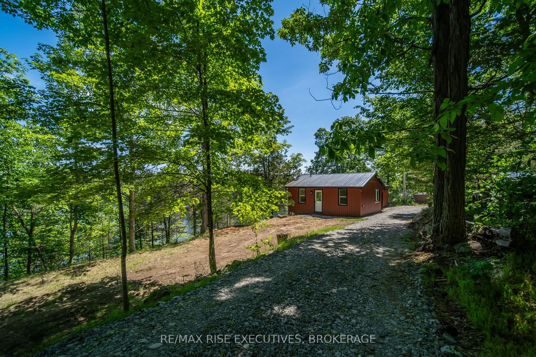 1040 Buckhorn Lane