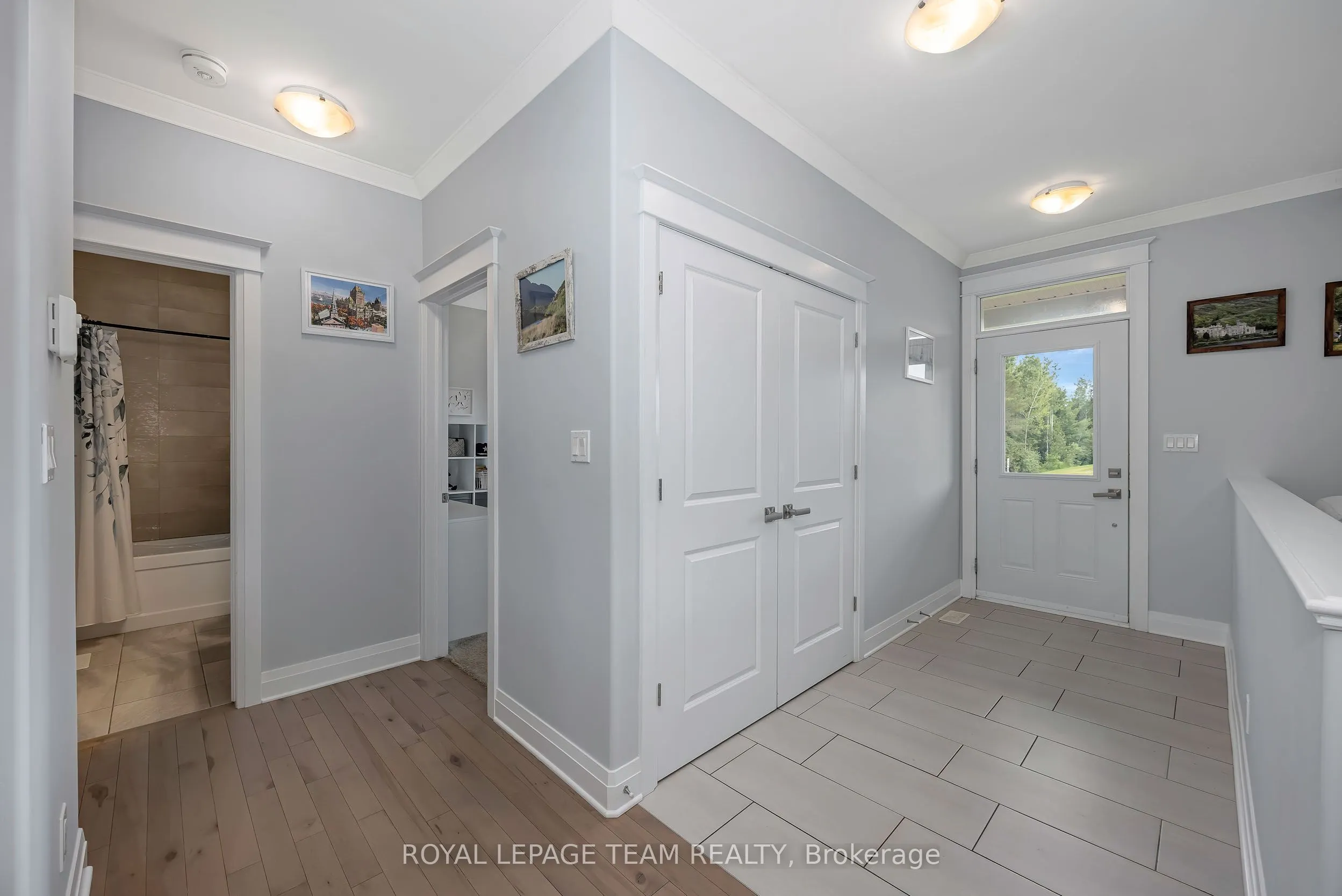 101 Stirling Crescent