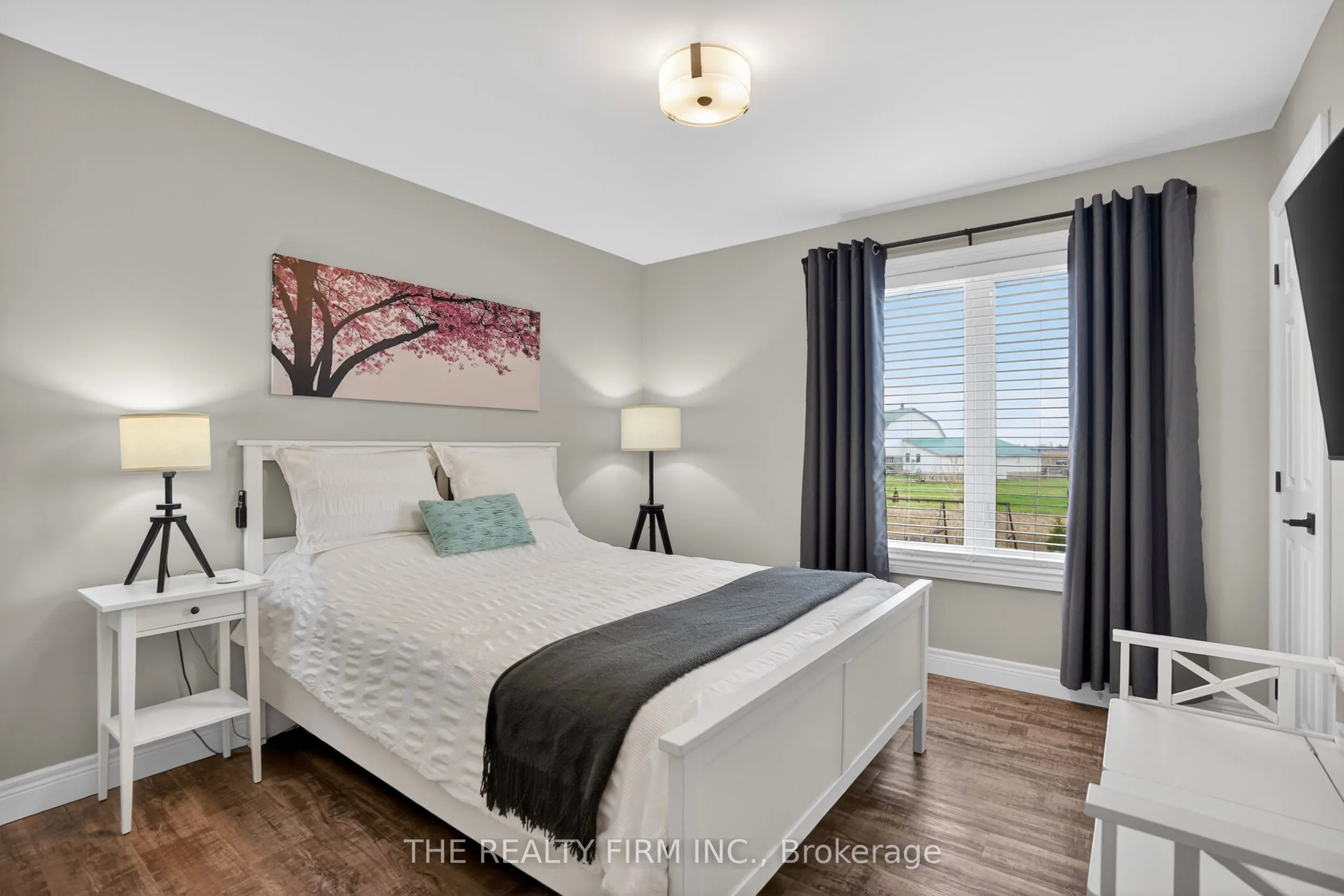 49287 Ashland Avenue