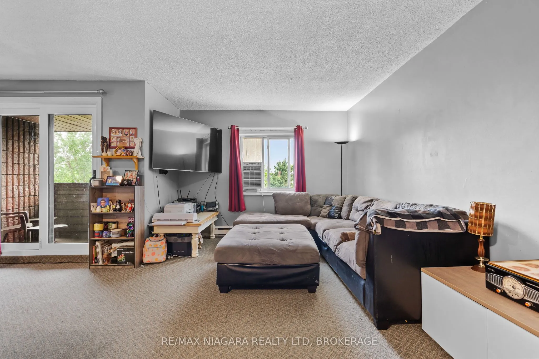 72 Main Street #325