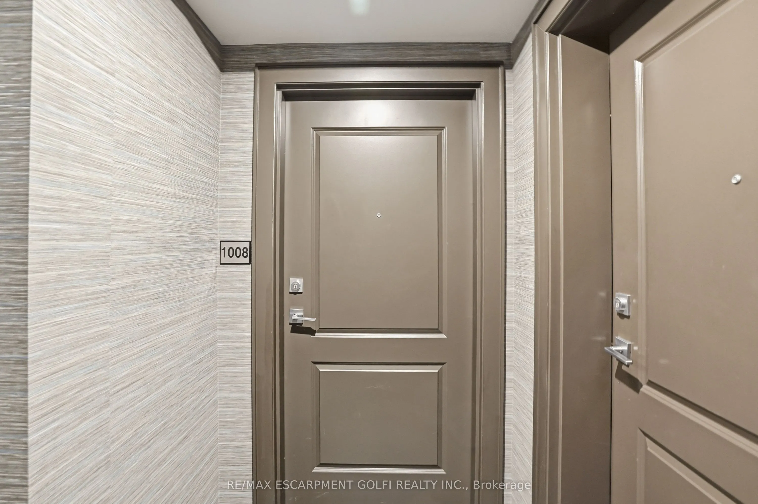 460 Dundas Street E #1008