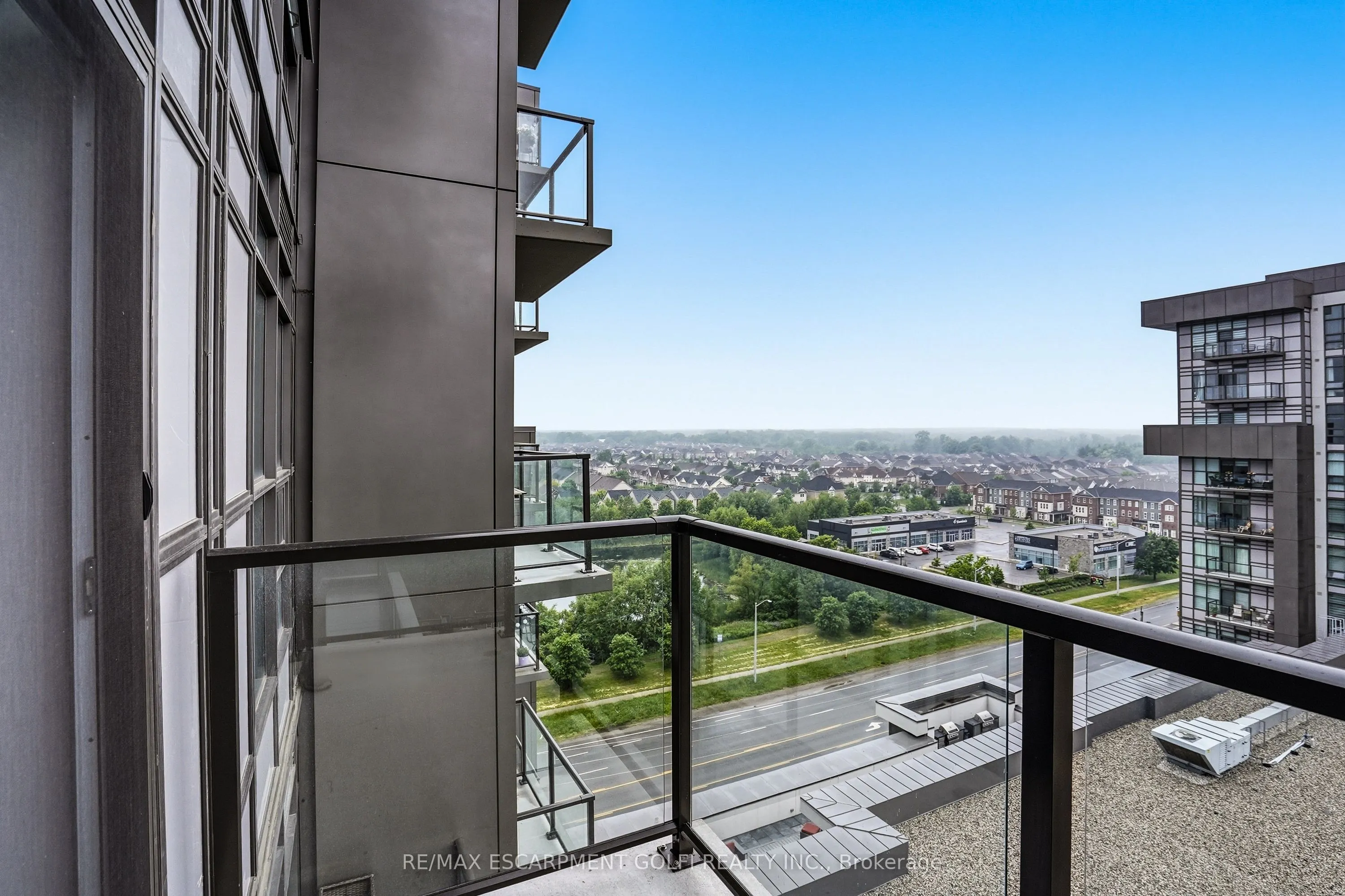 460 Dundas Street E #1008