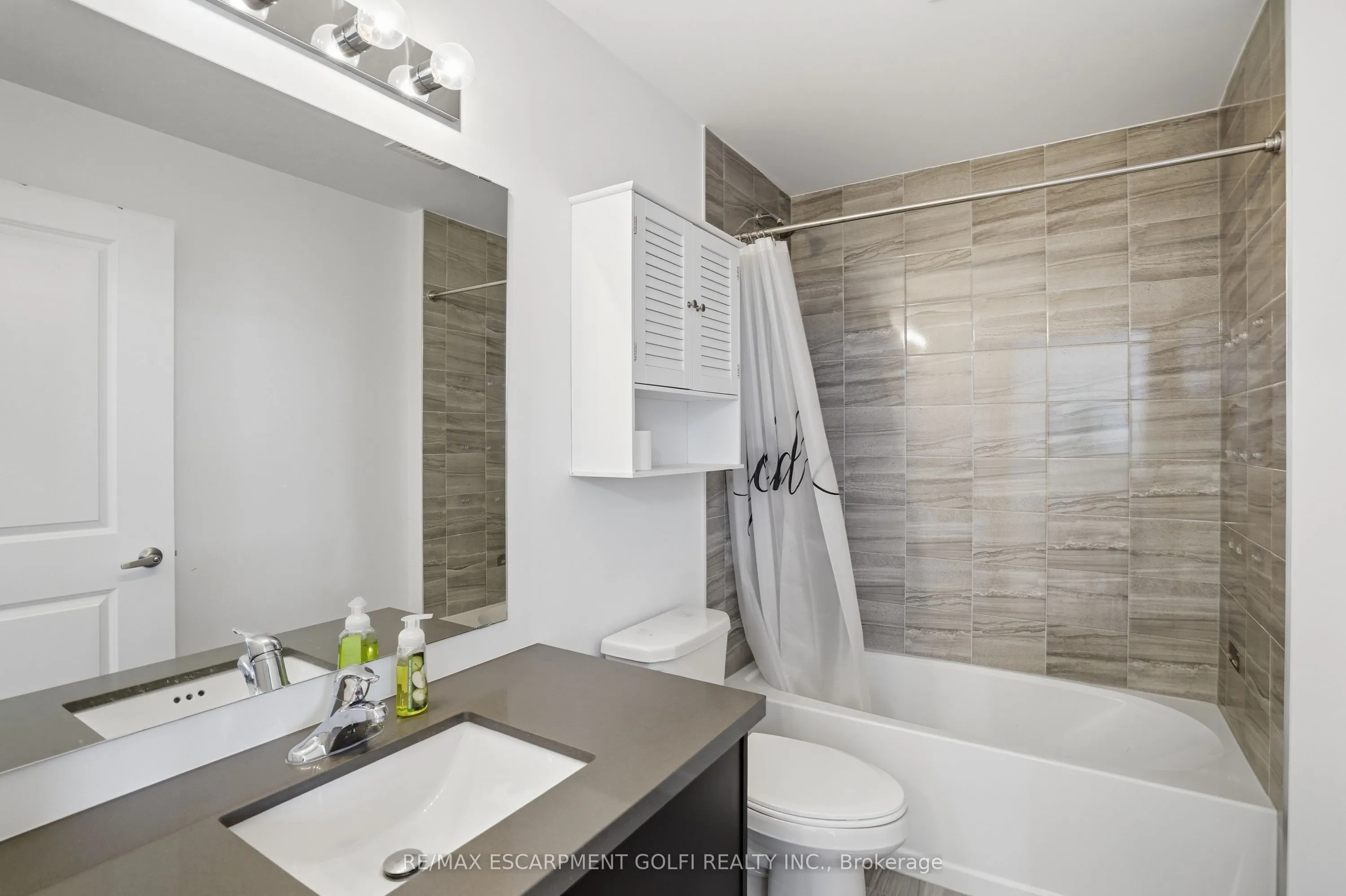 460 Dundas Street E #1008