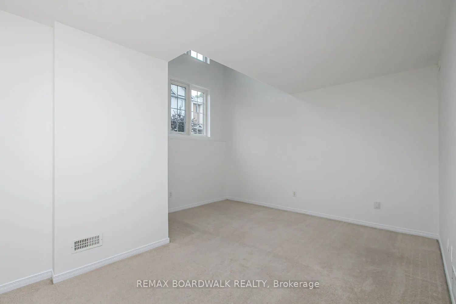 250 Gershwin Private #37