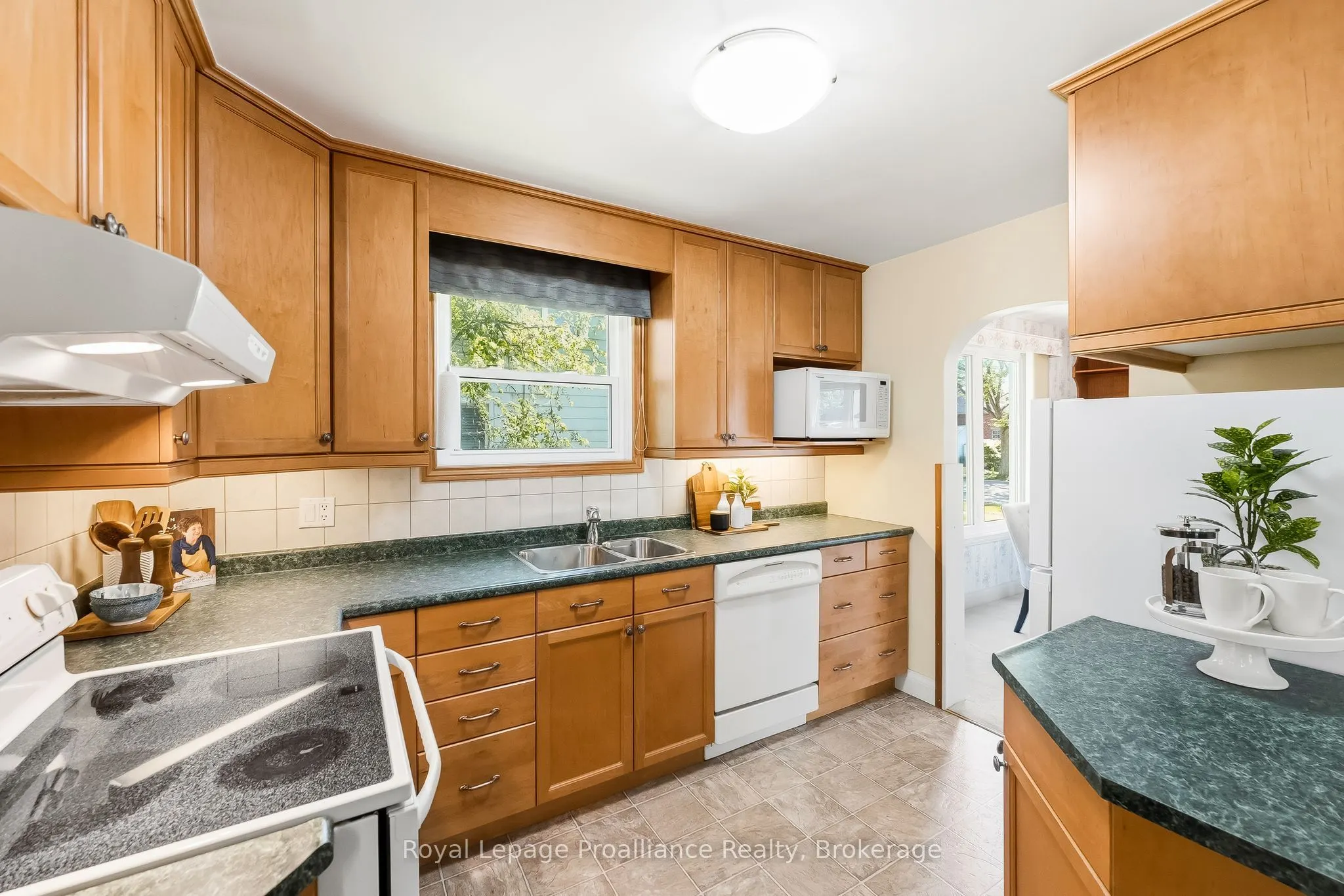29 Bramley Street S