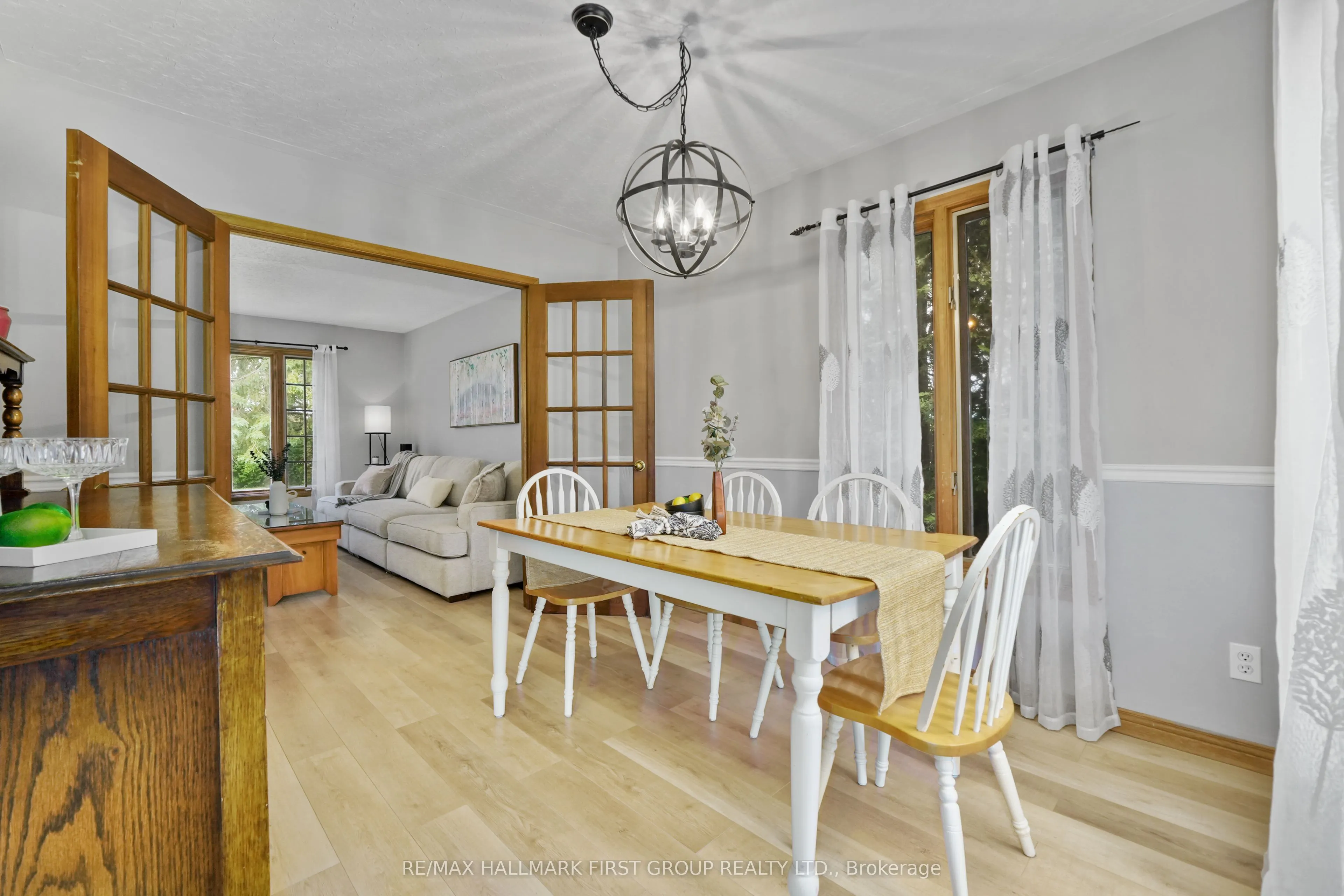 4853 5th Line