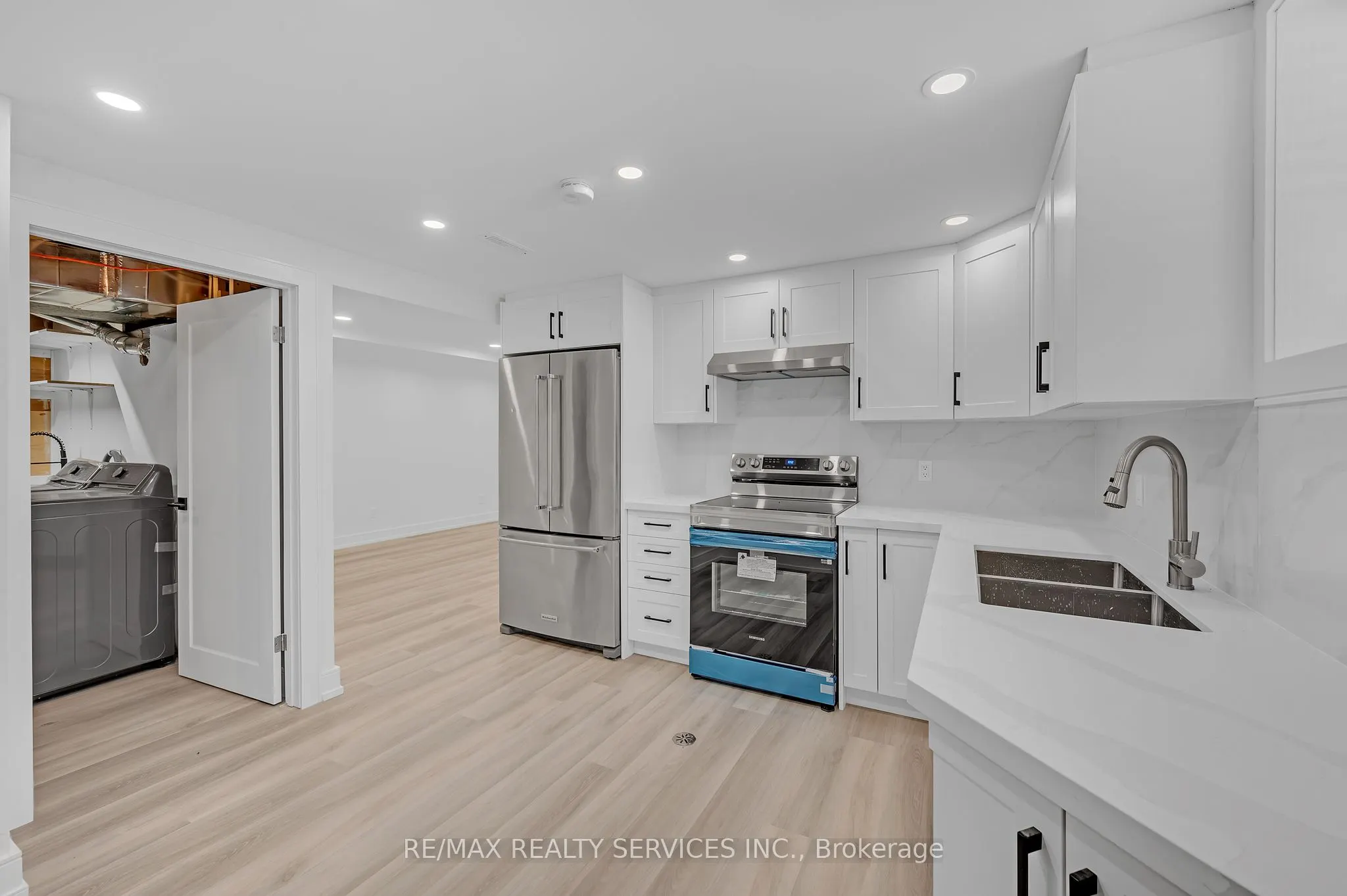 326 Mountain Road