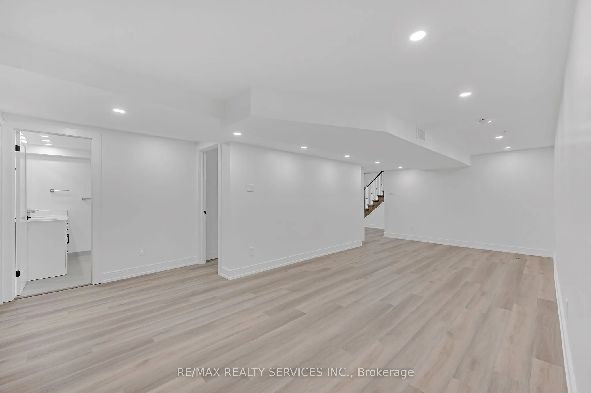 326 Mountain Road