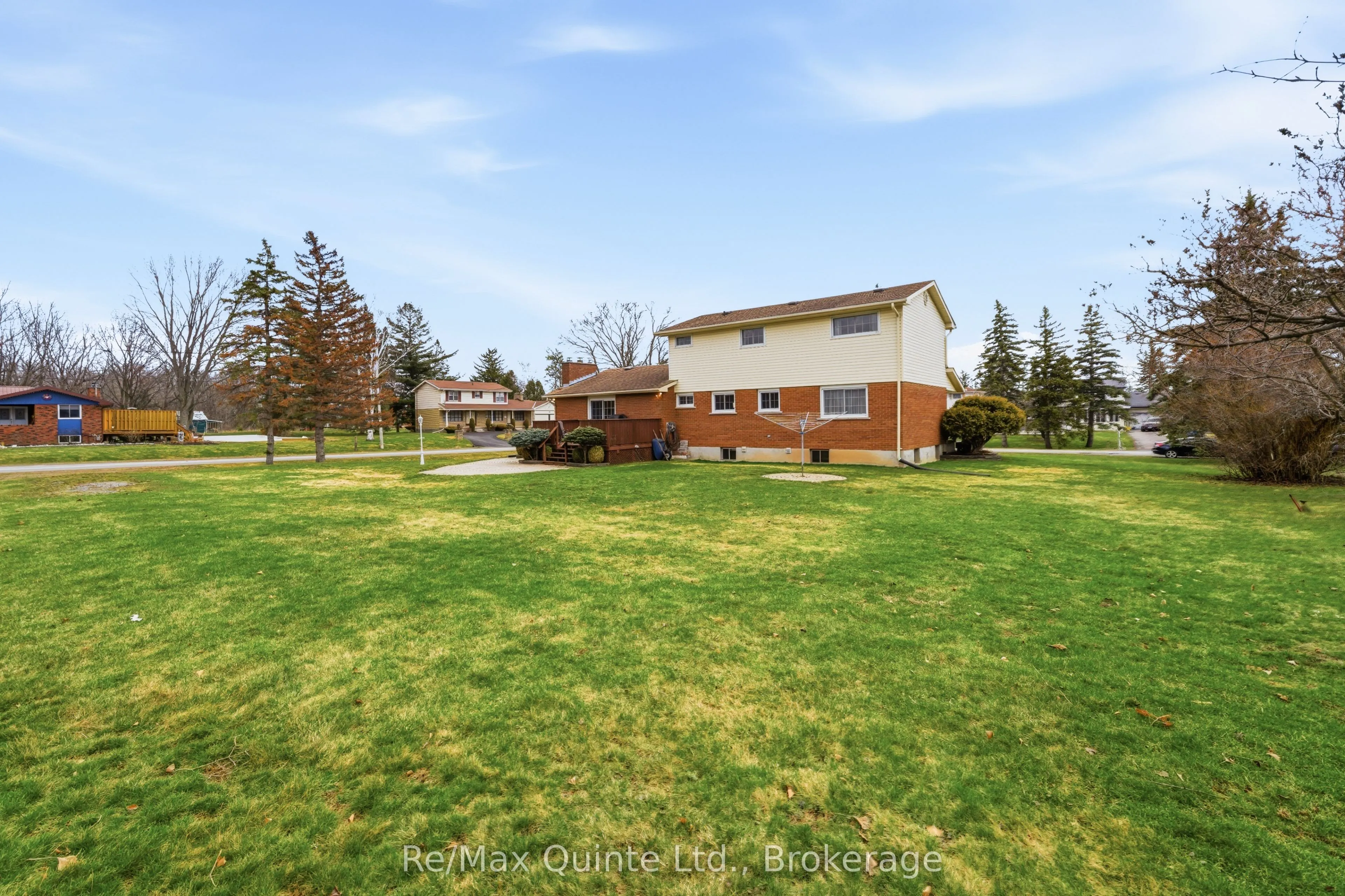 19 Country Club Drive
