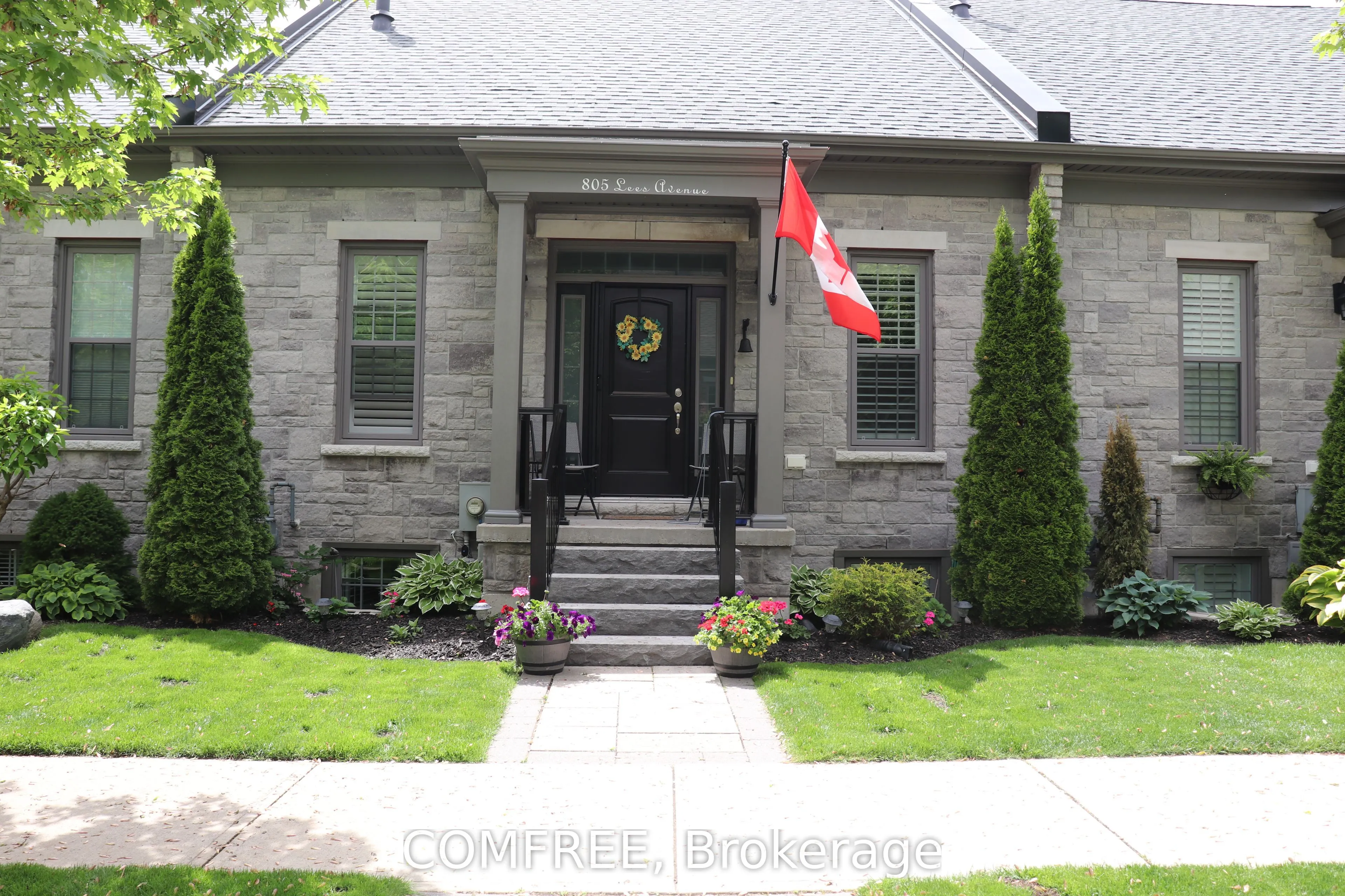 805 Lees Avenue