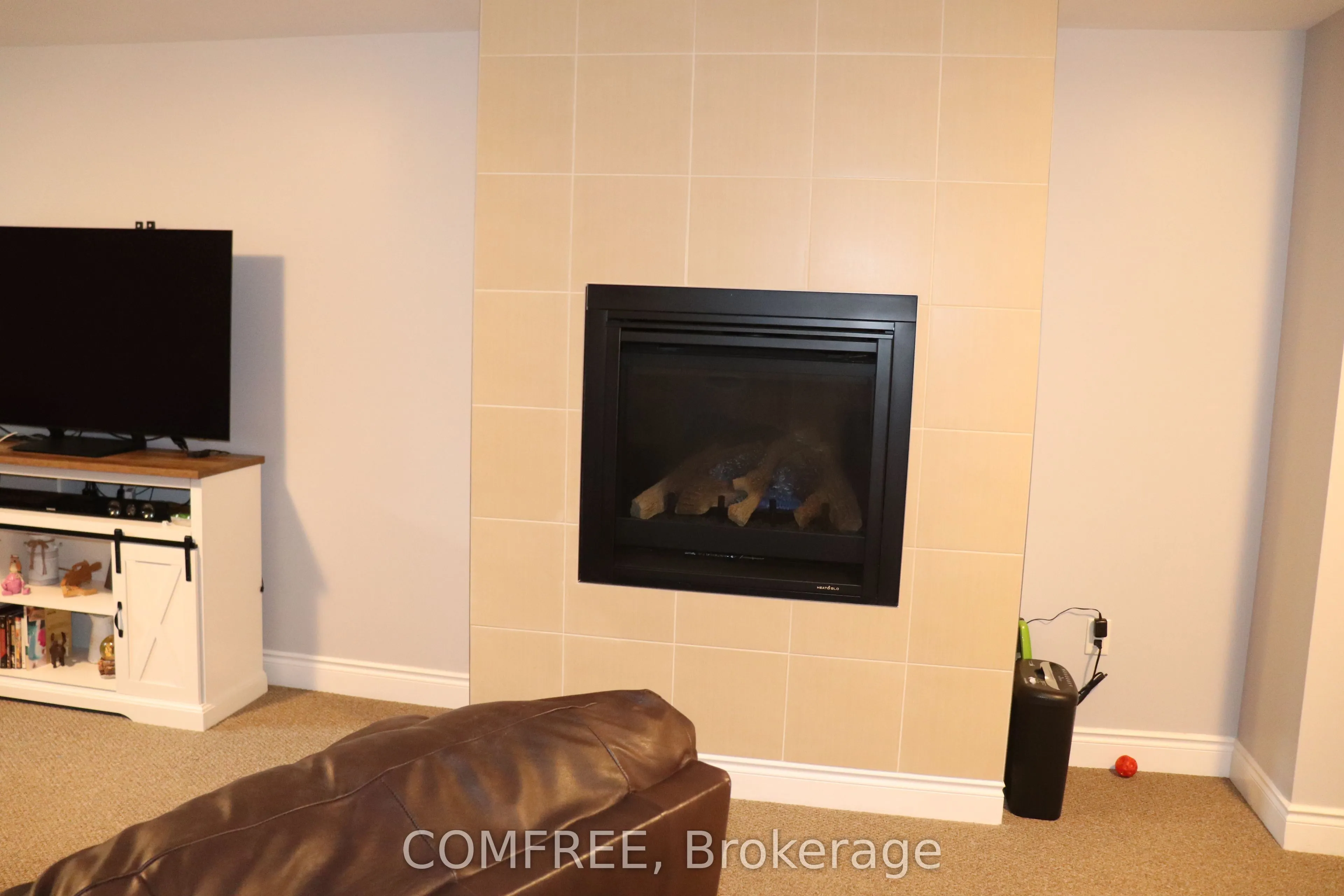 805 Lees Avenue
