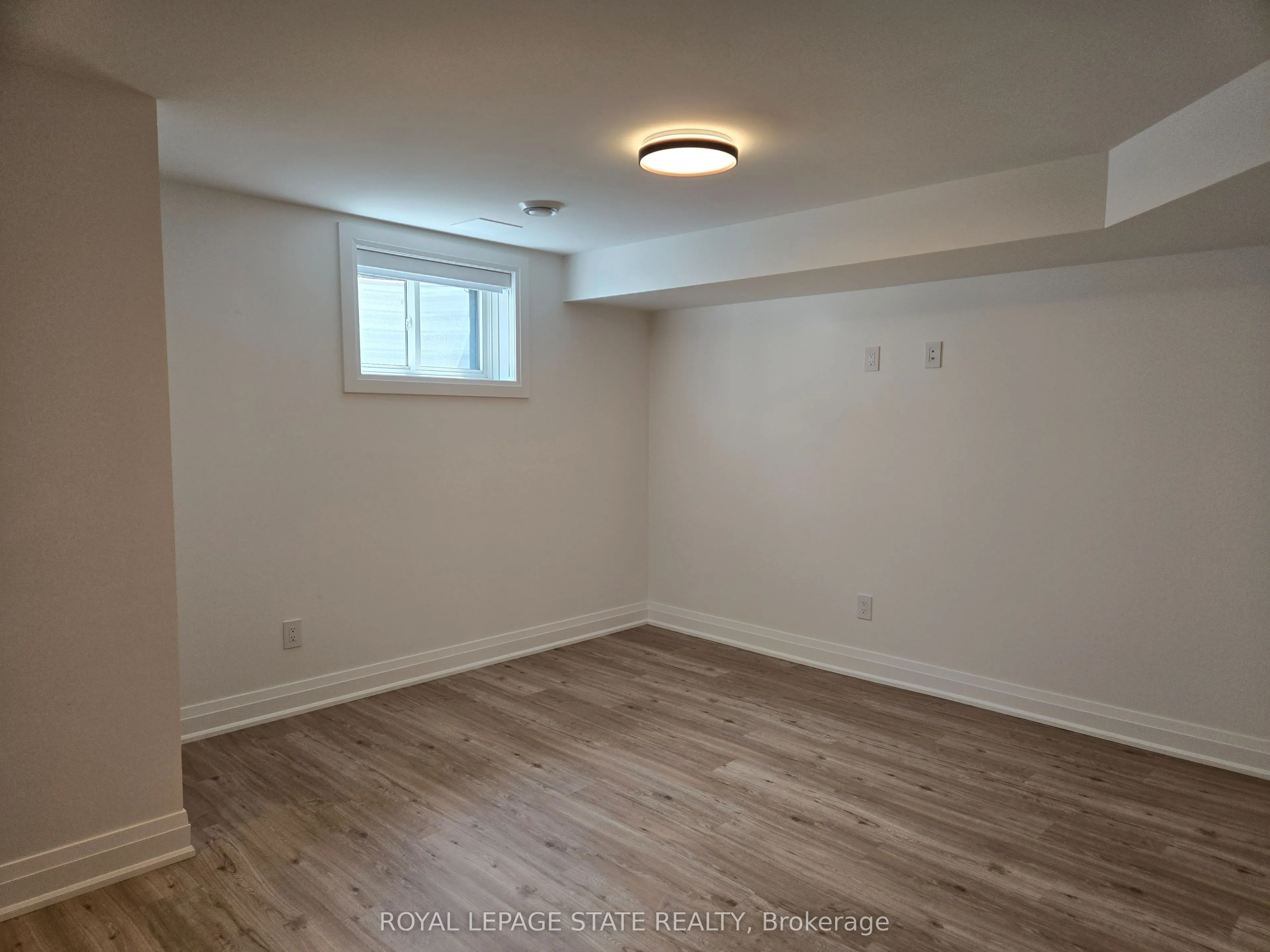 151C Port Robinson Road #15