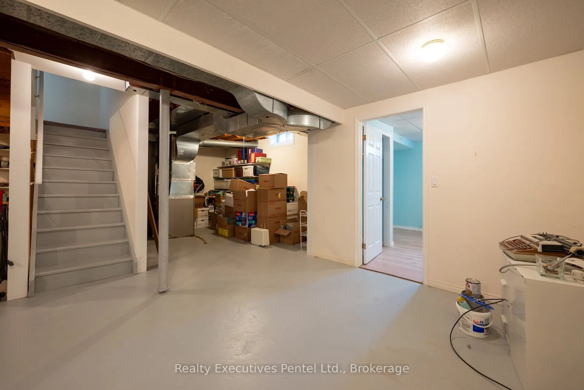 949 Cornell Crescent