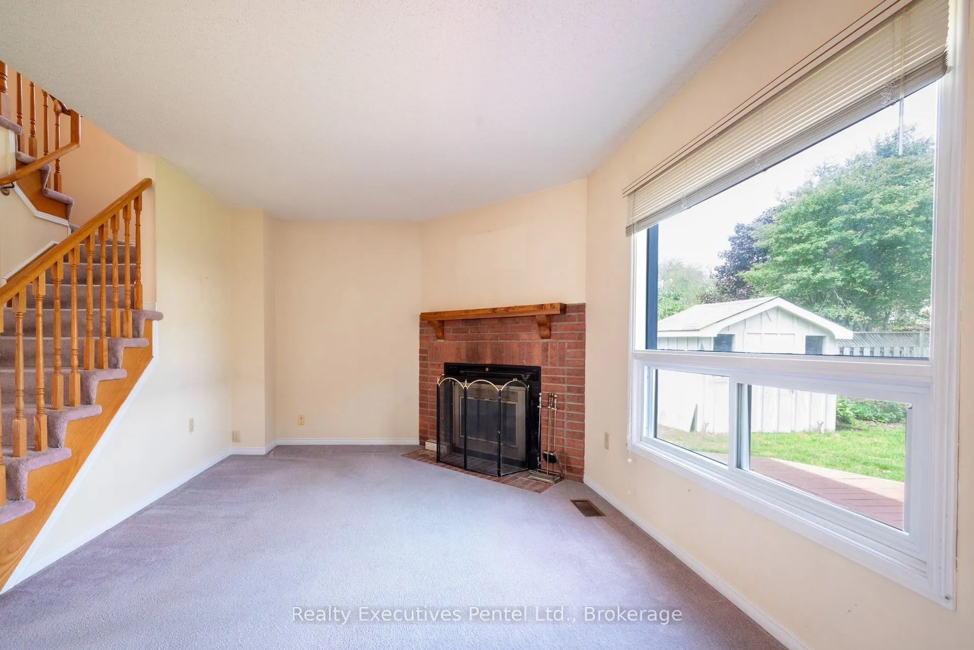 949 Cornell Crescent