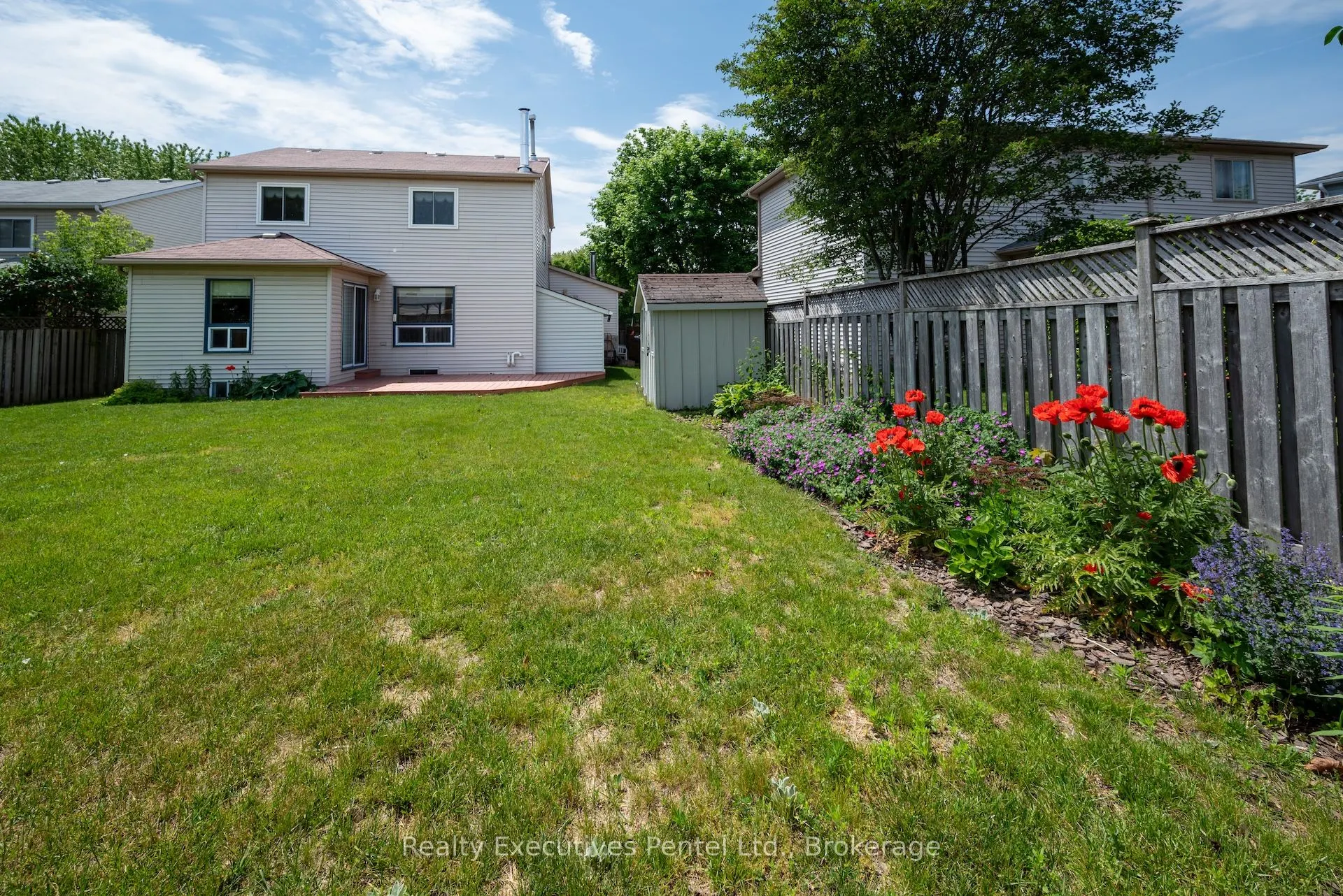 949 Cornell Crescent