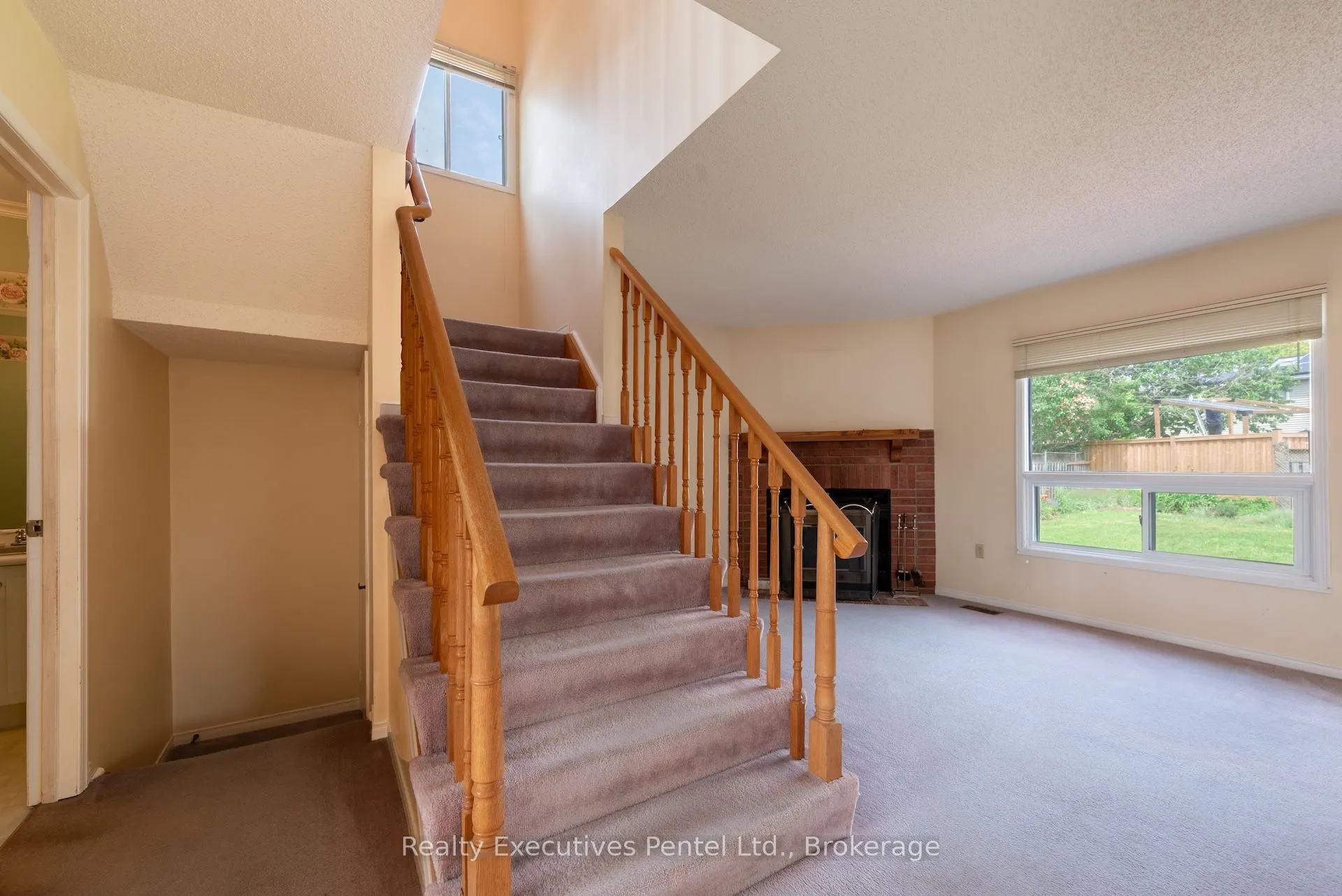949 Cornell Crescent