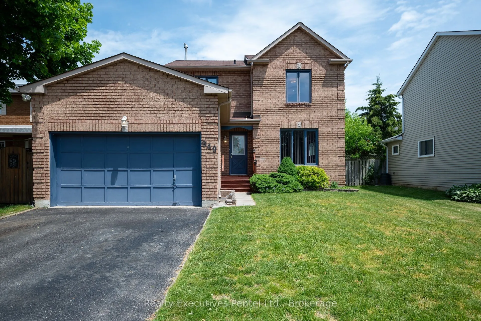 949 Cornell Crescent