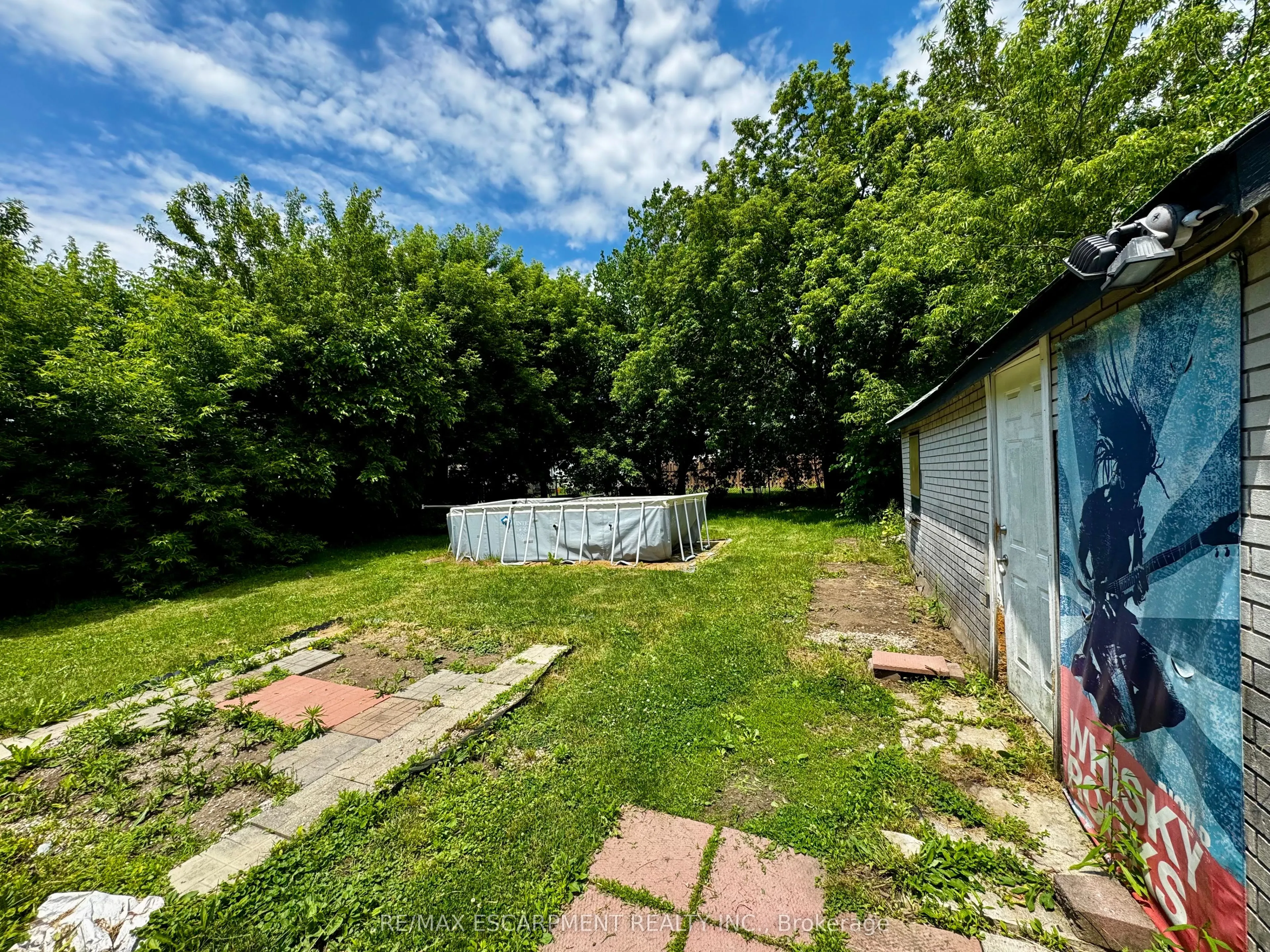 89 Lincoln Avenue