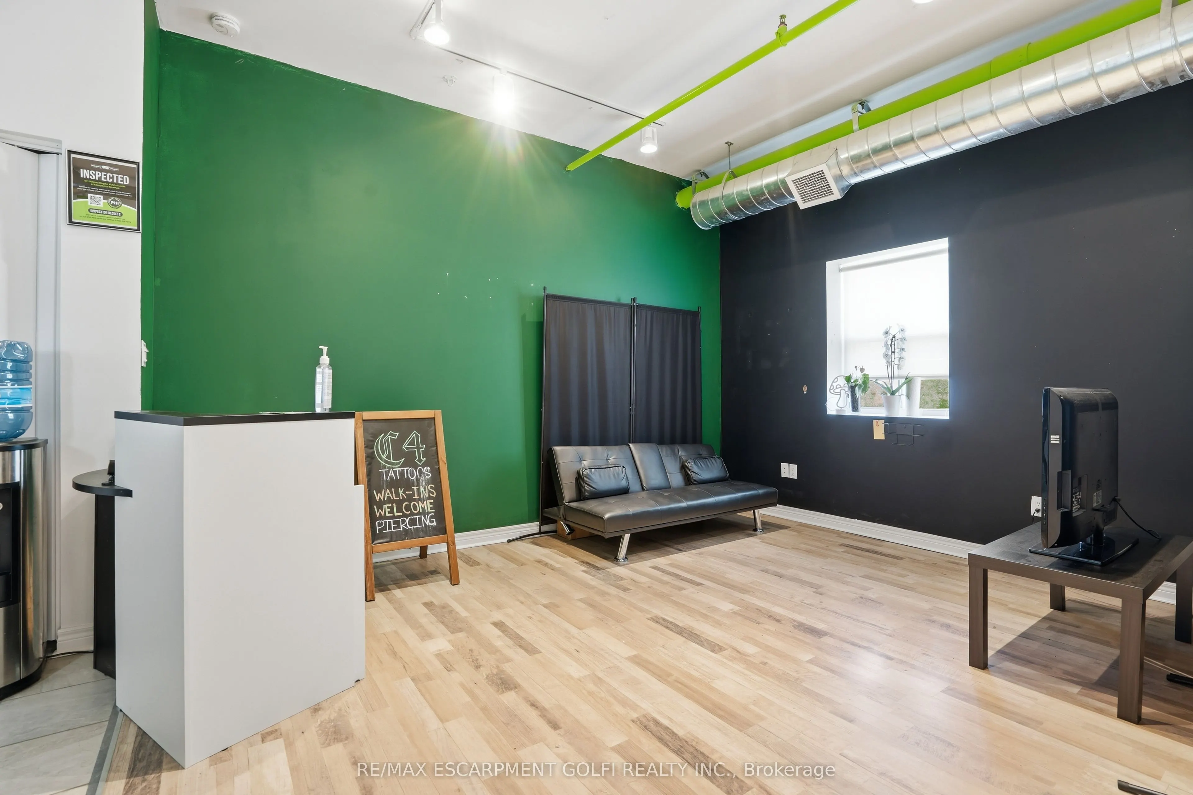 21 Front Street S #202
