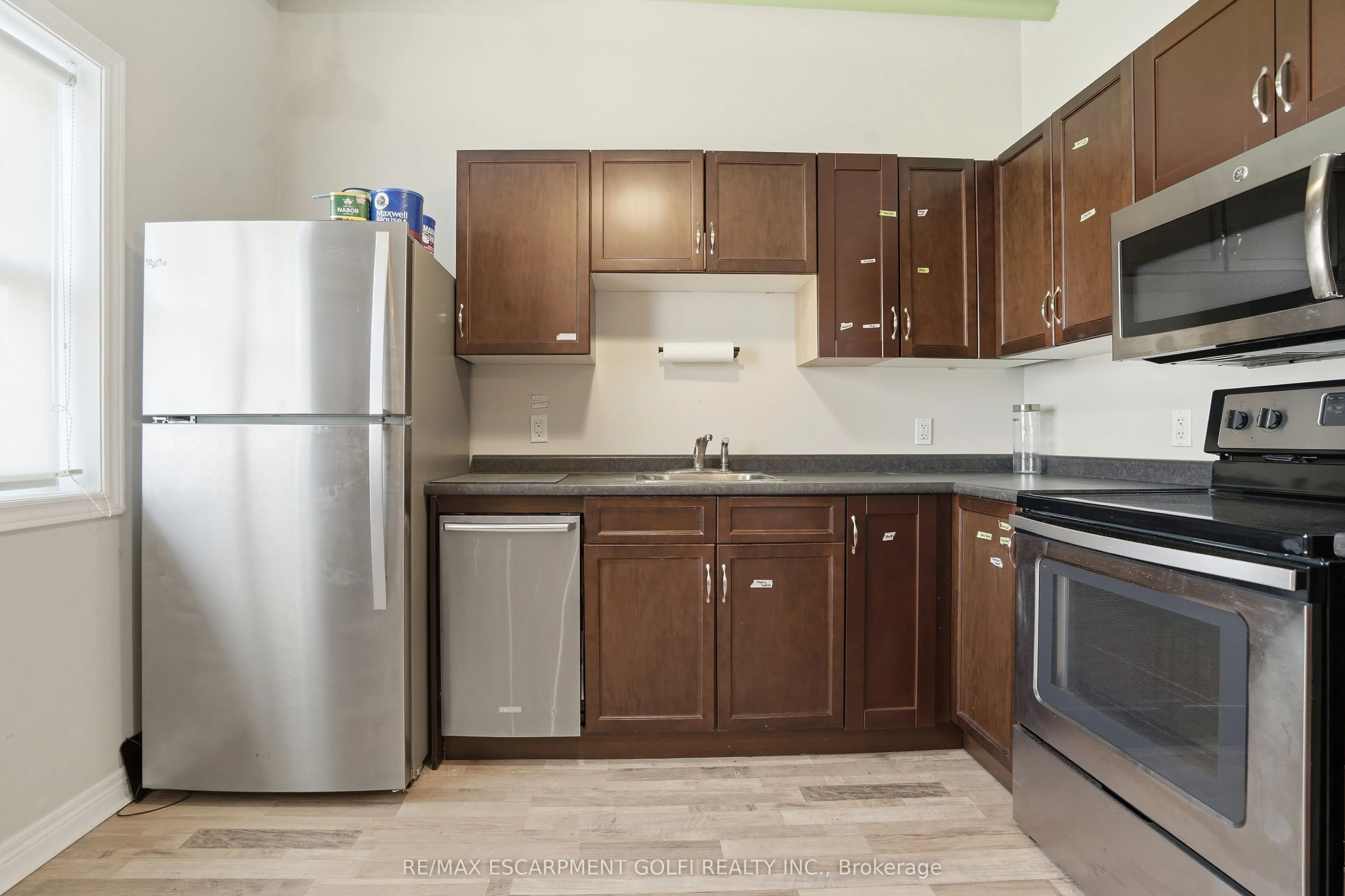 21 Front Street S #202