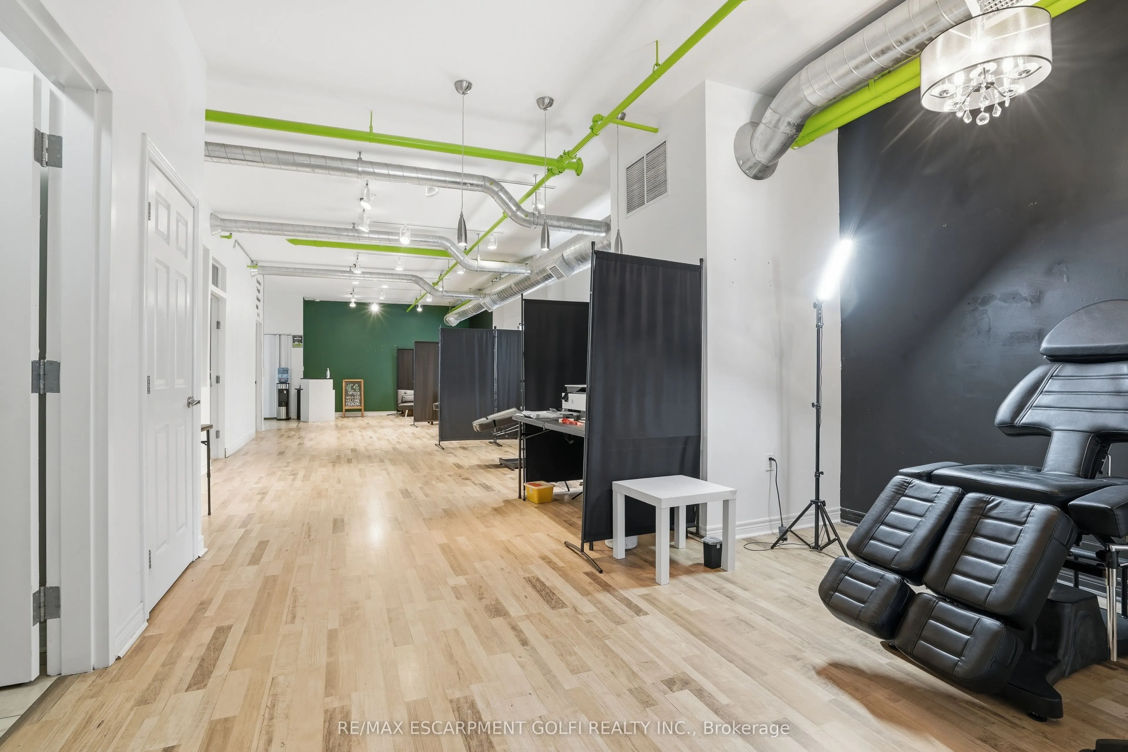 21 Front Street S #202
