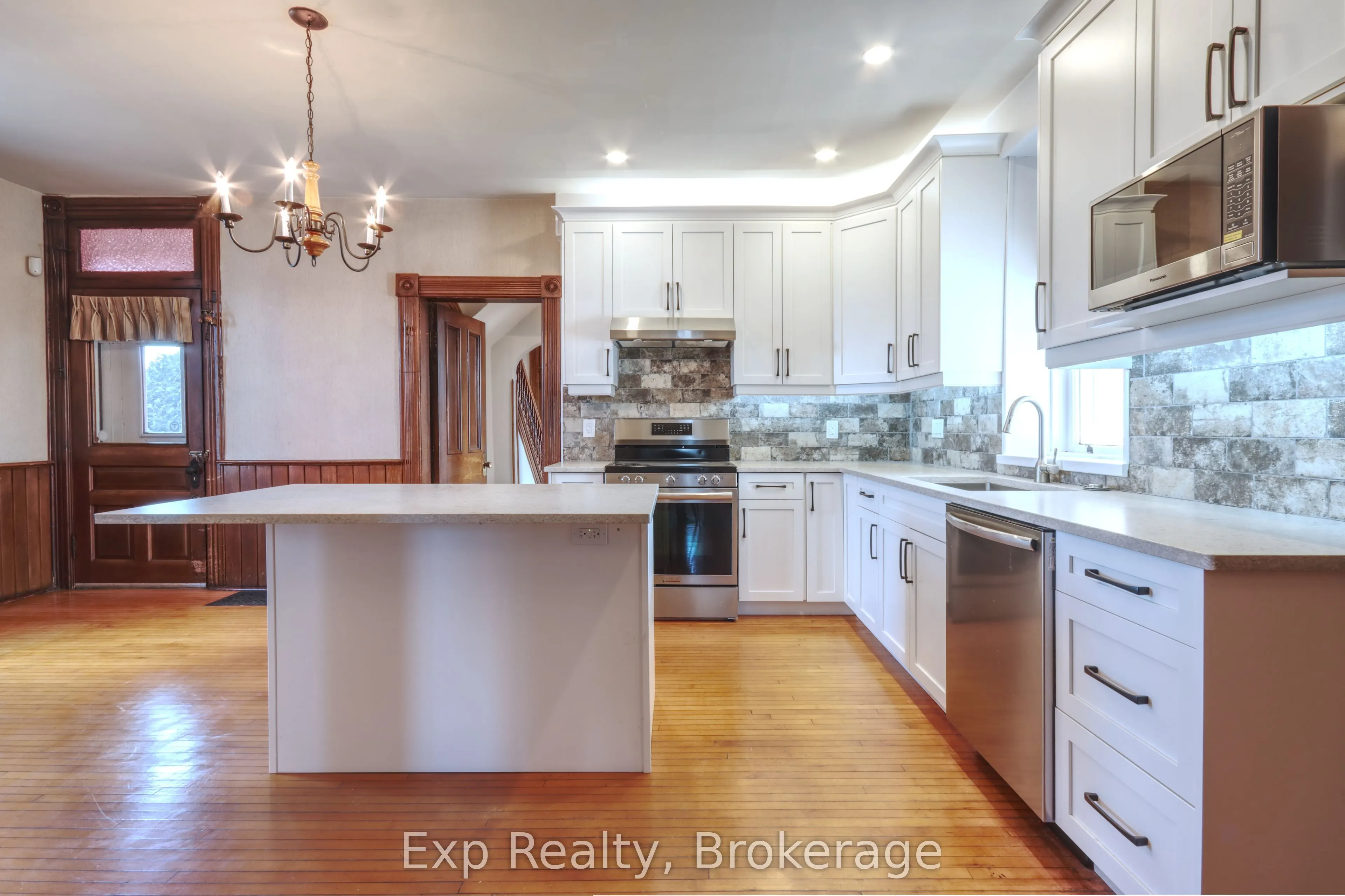 840 McGregor Bay Road