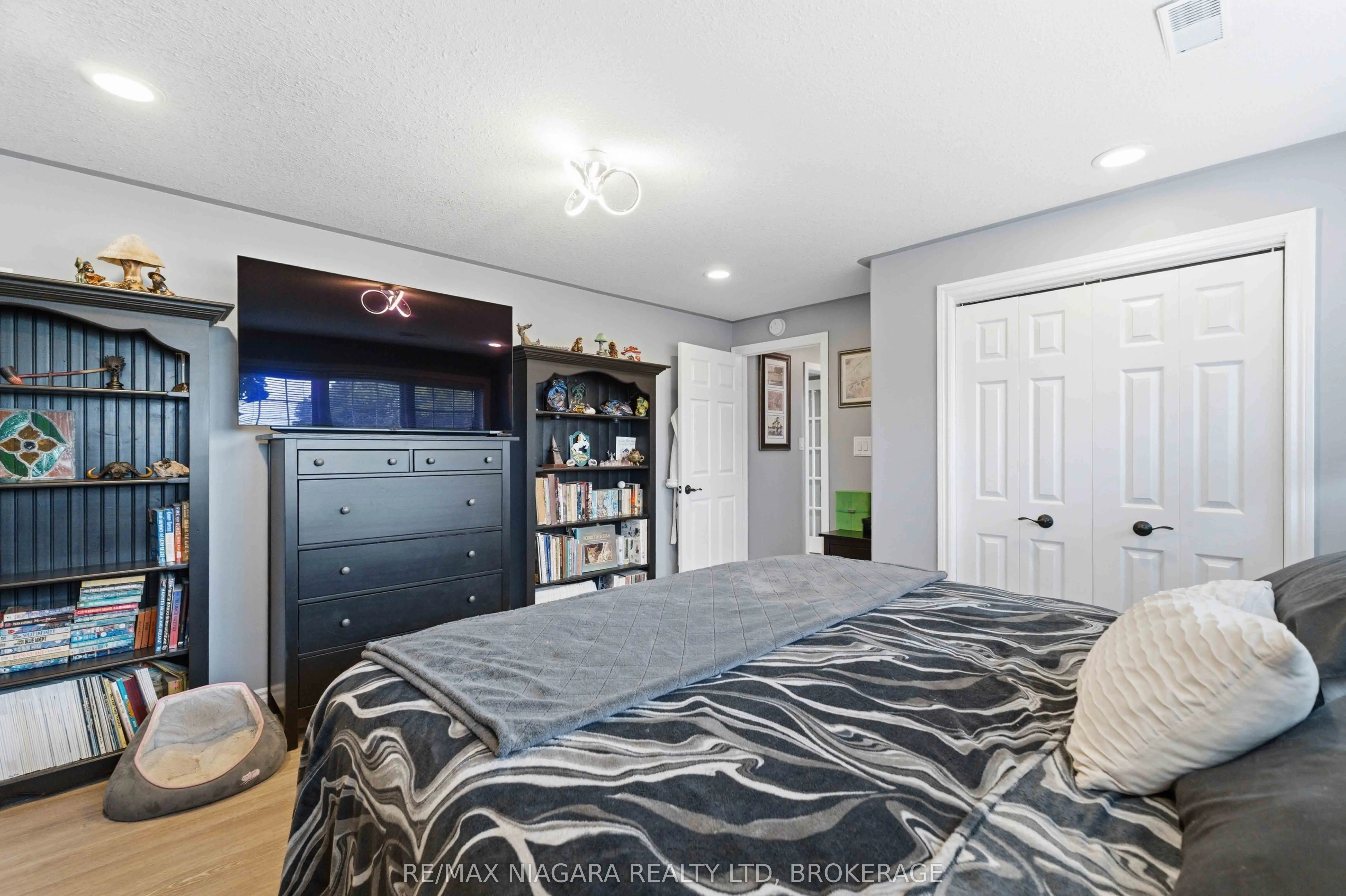 661 Carl Road