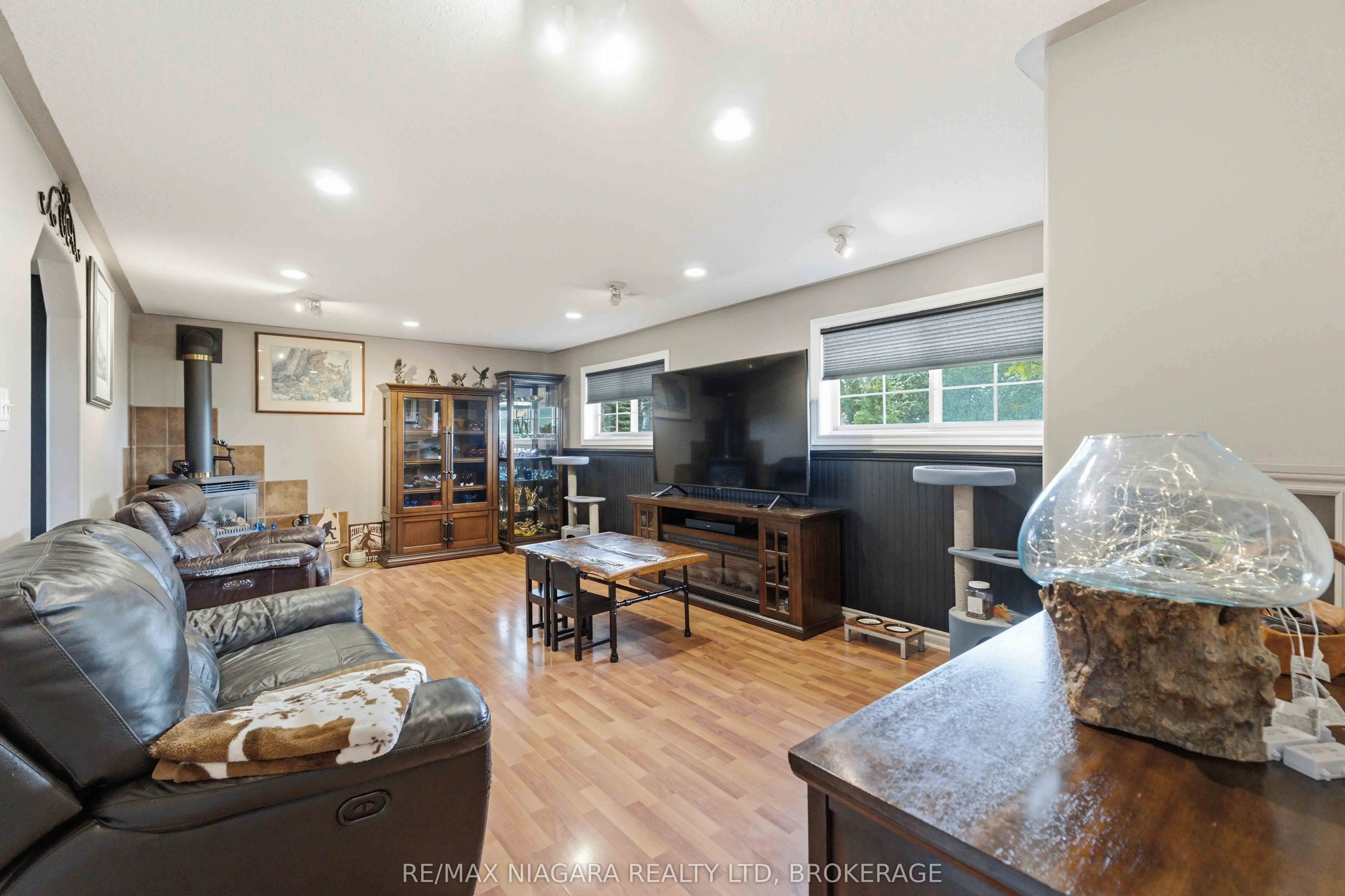 661 Carl Road