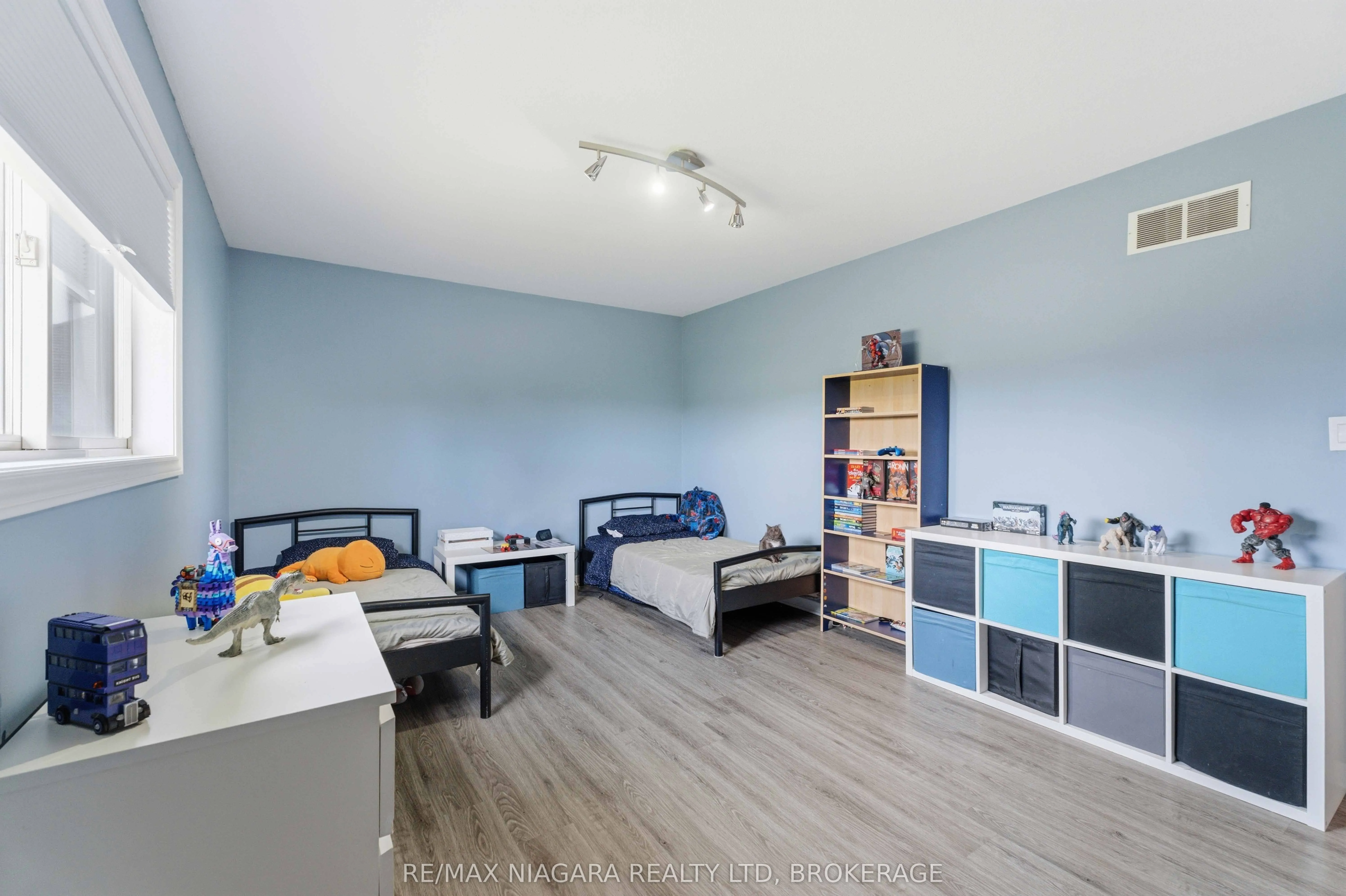 661 Carl Road