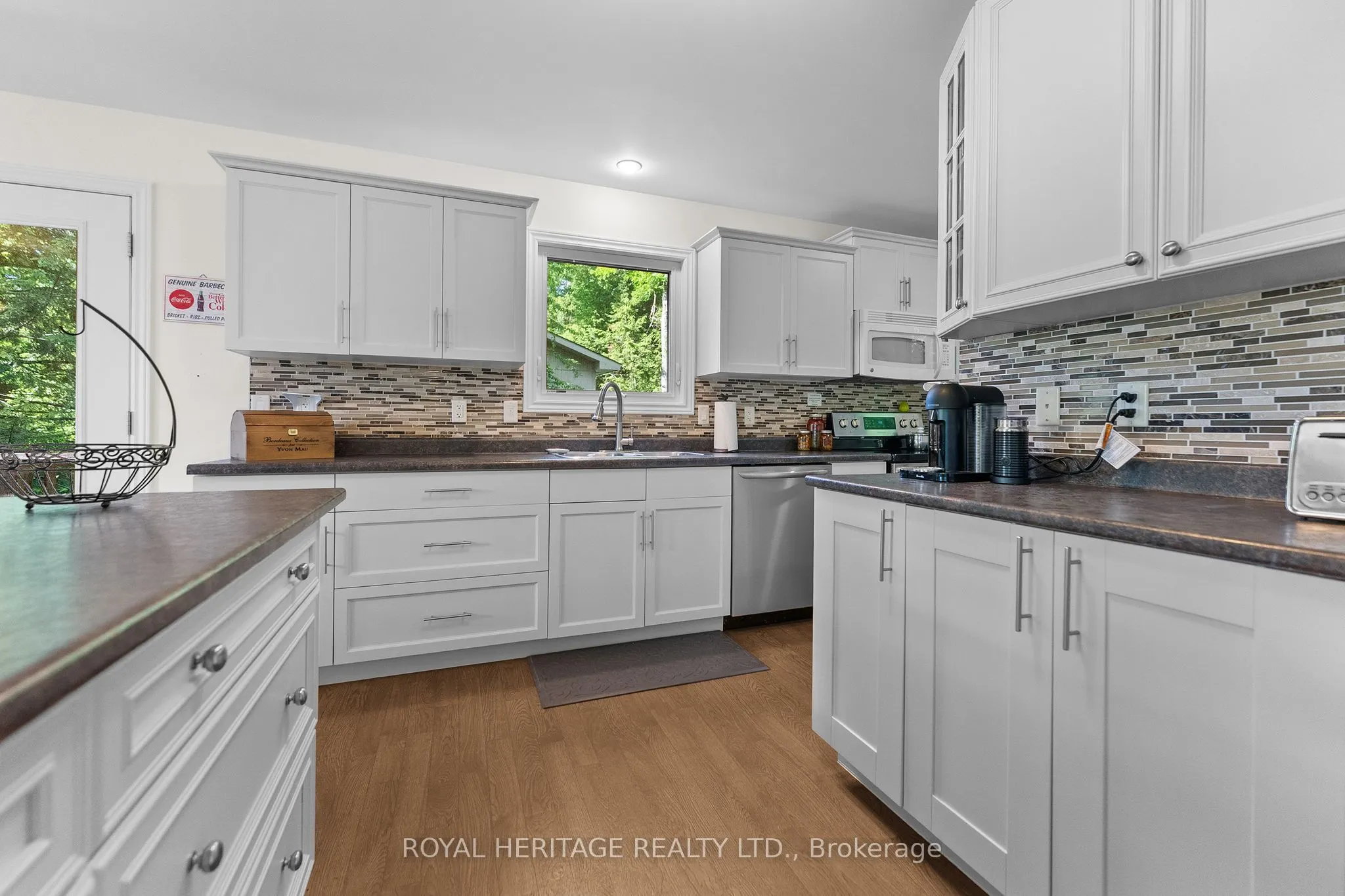 1160 Minnow Drive