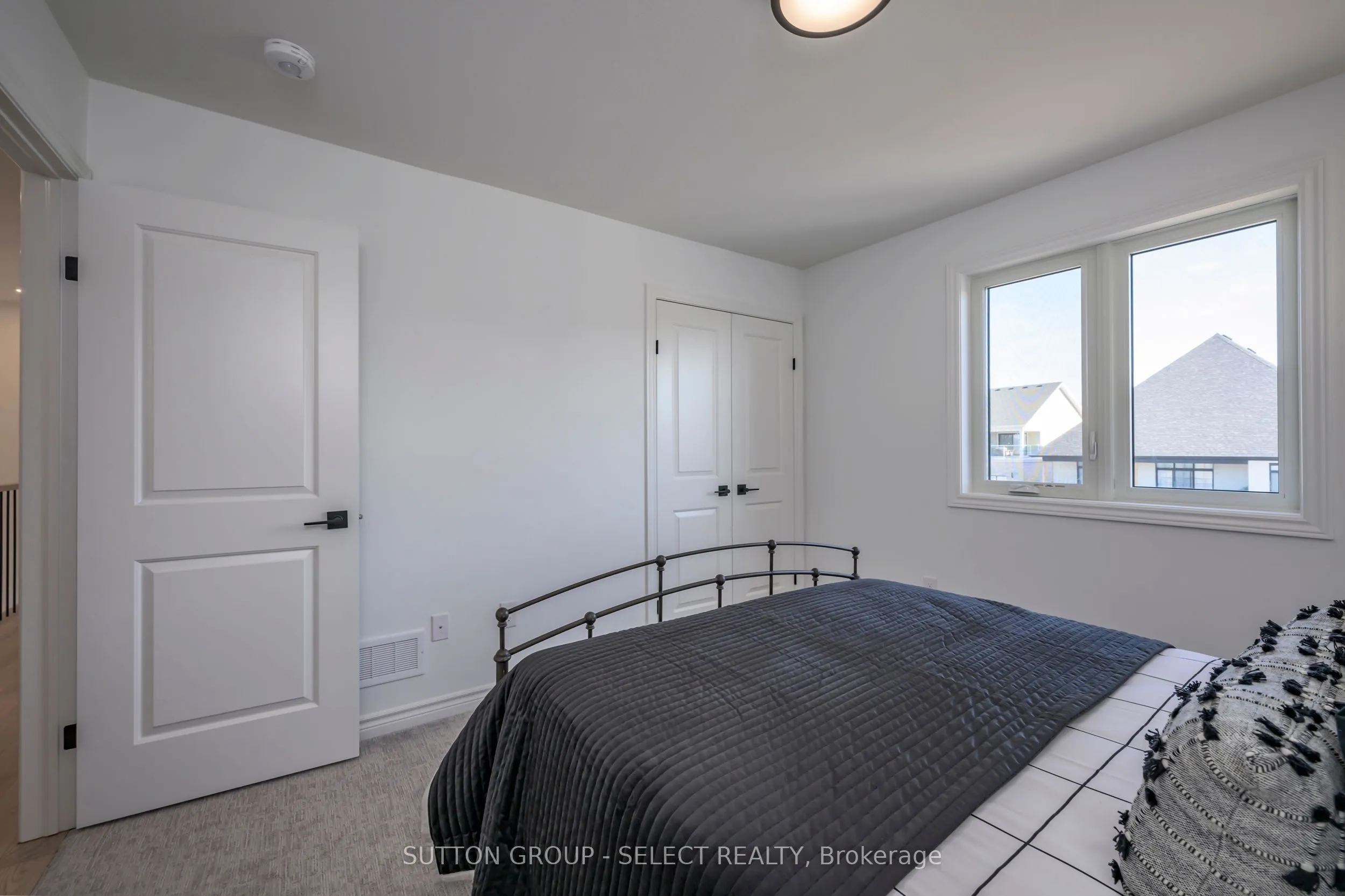 210 Harvest Lane