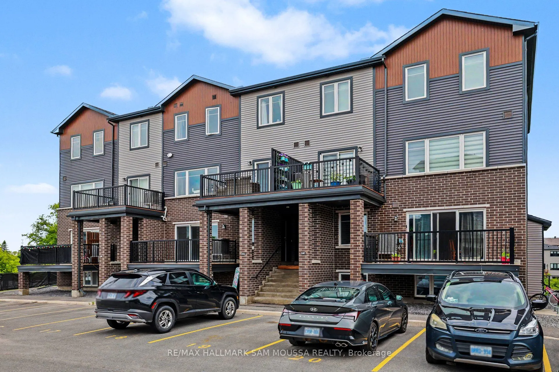 215 Eldorado Private #A