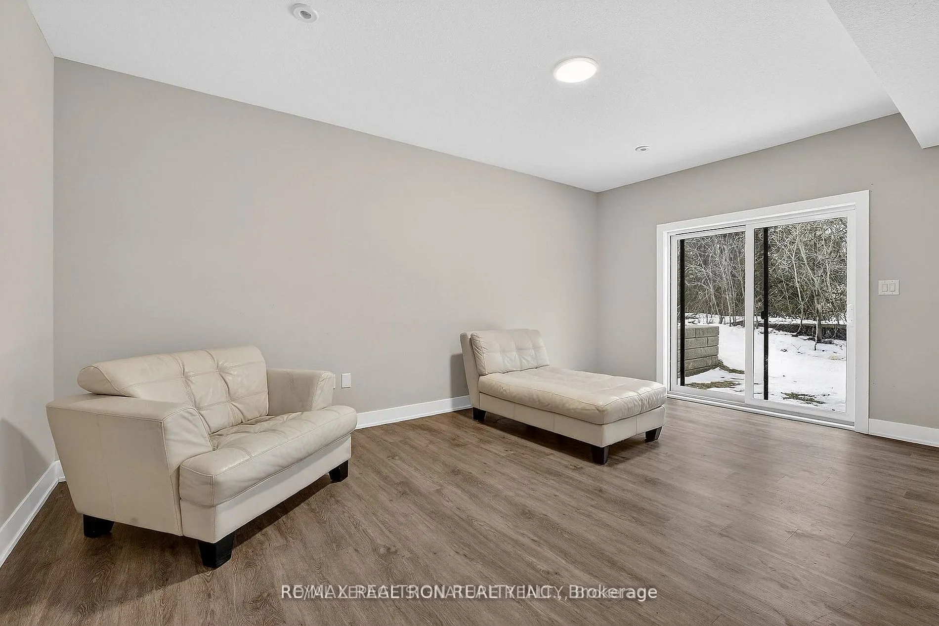 297 Whiting Street #5