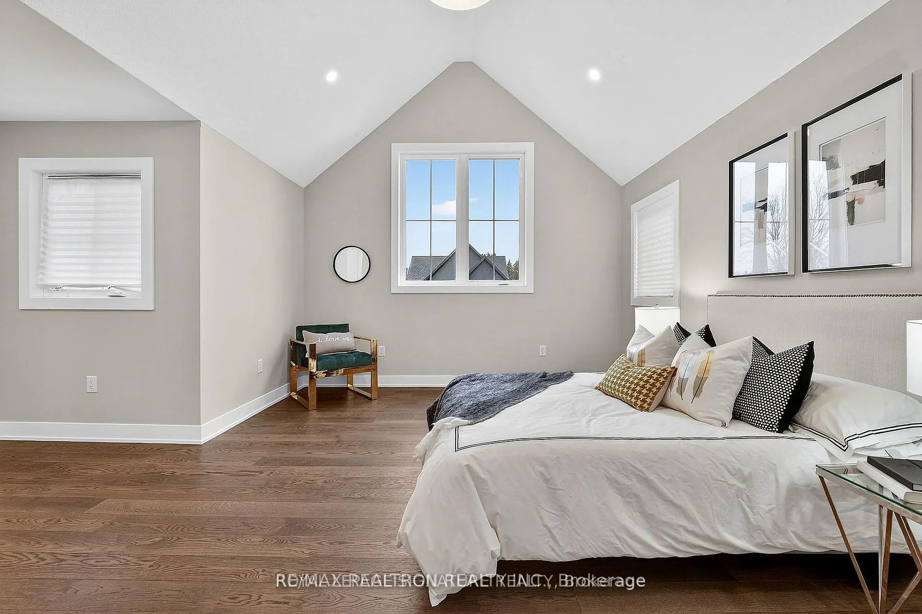 297 Whiting Street #5