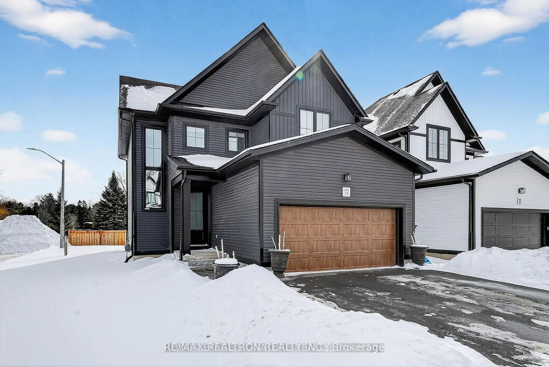 297 Whiting Street #11